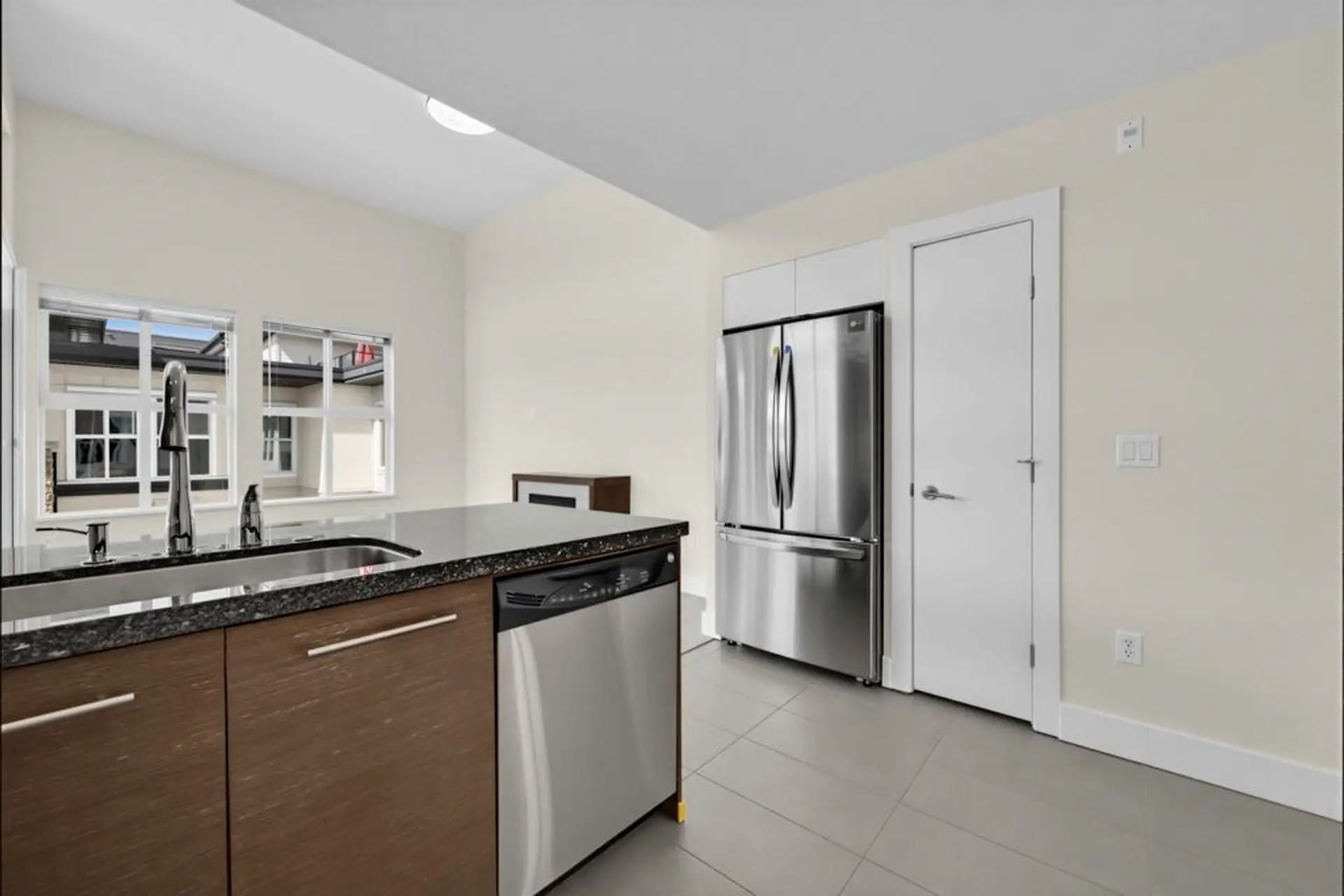 #426 5928 Birney Avenue - Image 5