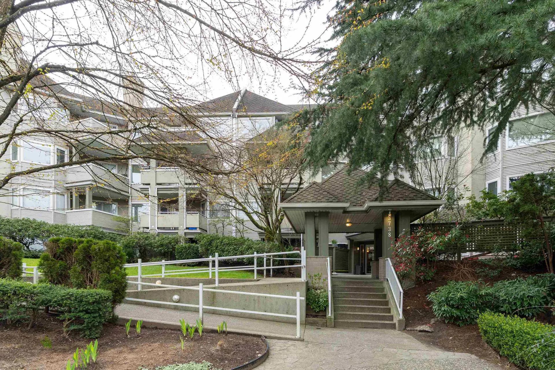 Property at #403 3738 Norfolk Street, Burnaby, BC