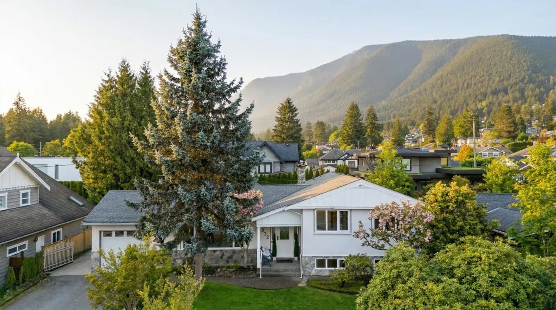 Property at 972 Beaconsfield Road, North Vancouver, BC