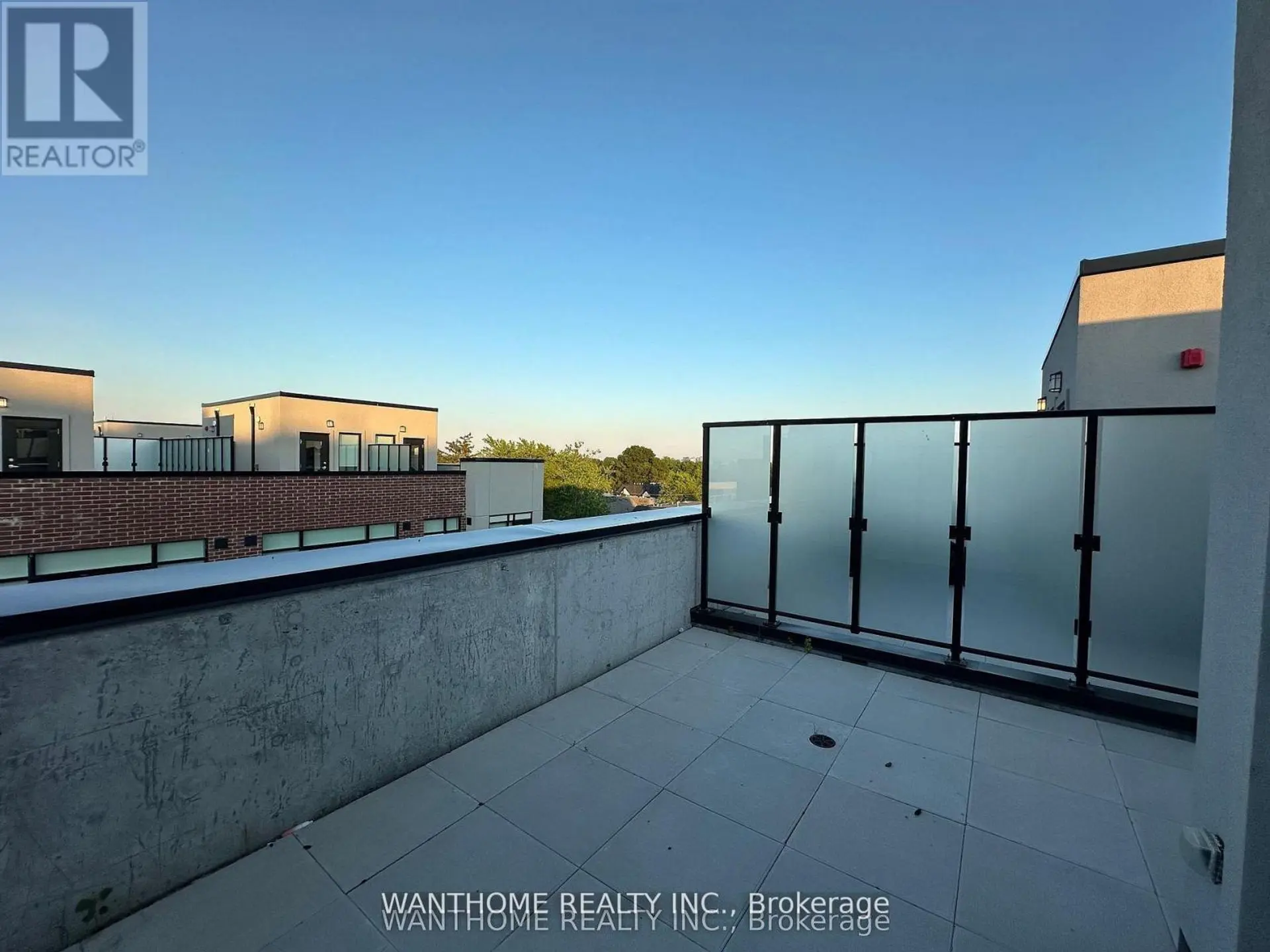 #15 861 SHEPPARD AVENUE W - Image 5