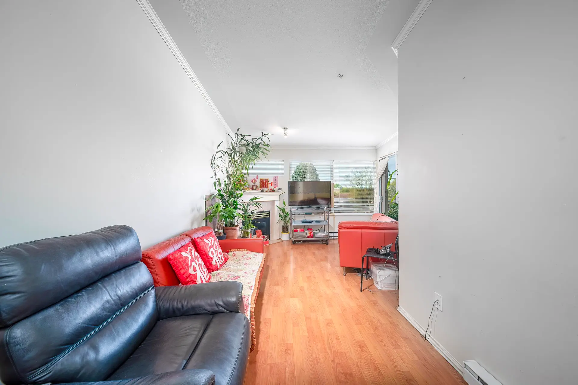 #416 2238 Kingsway - Image 8