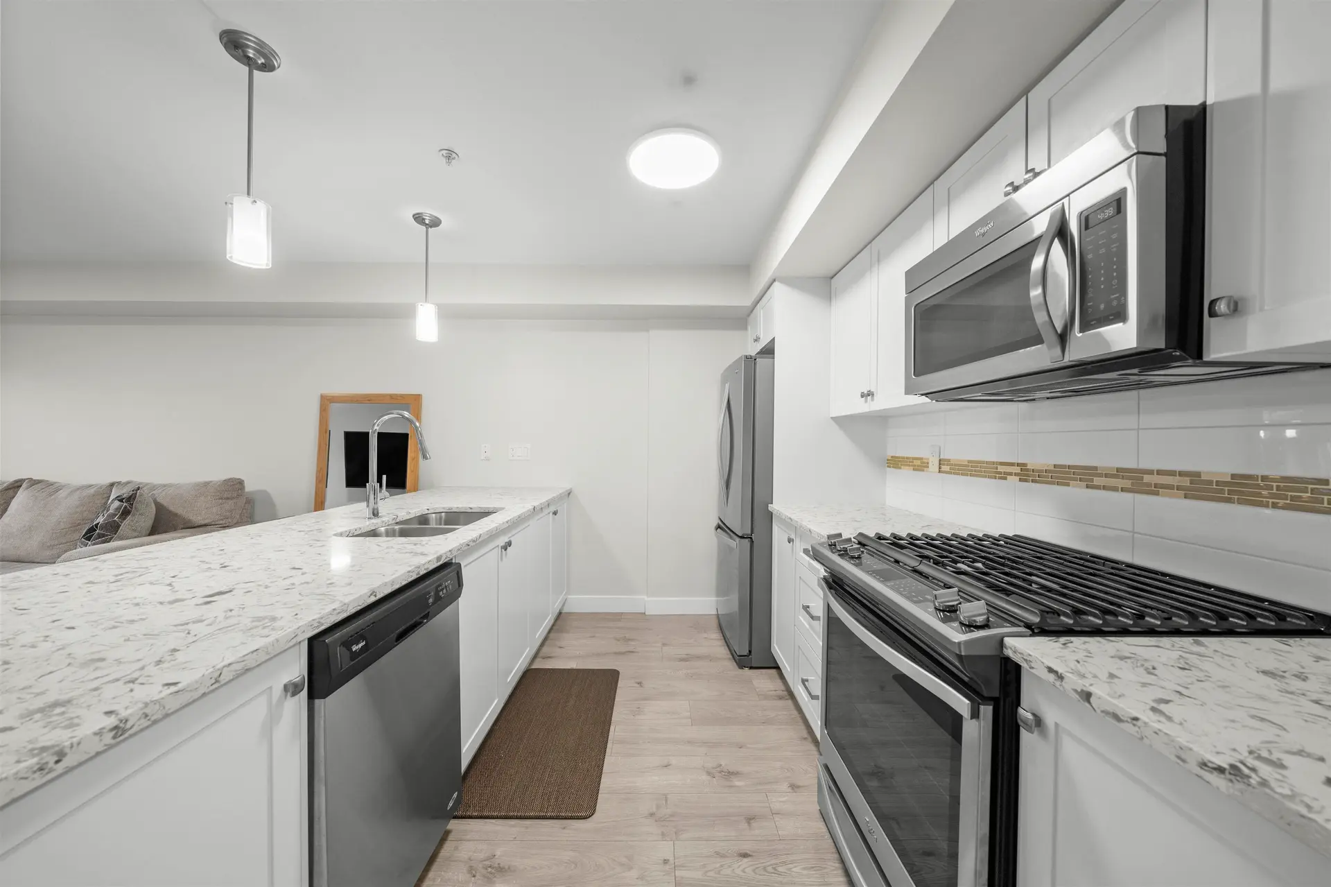 #109 4815 55b Street - Image 4