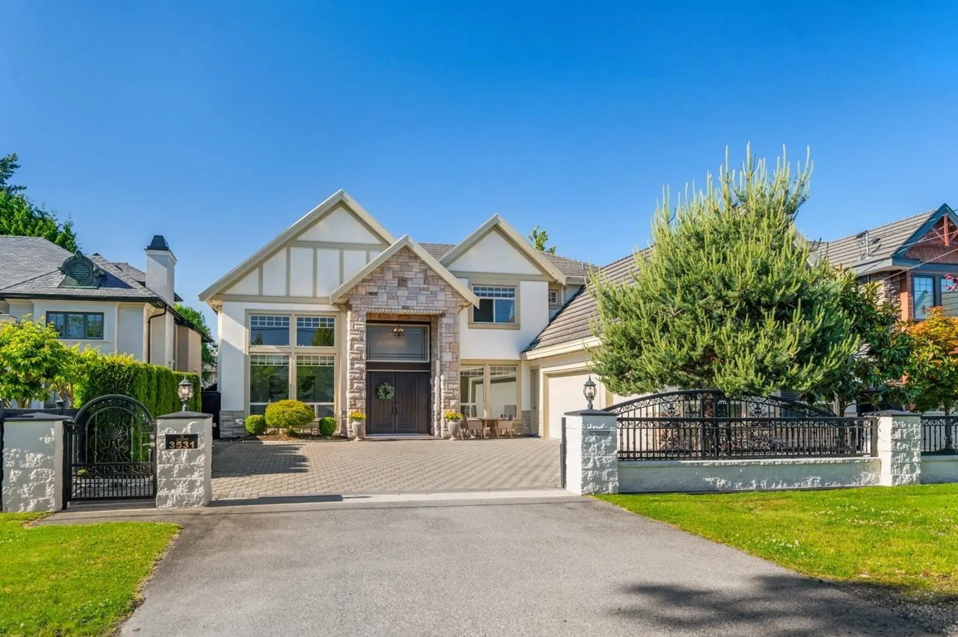 Property at 3531 Rosamond Avenue, Richmond, BC