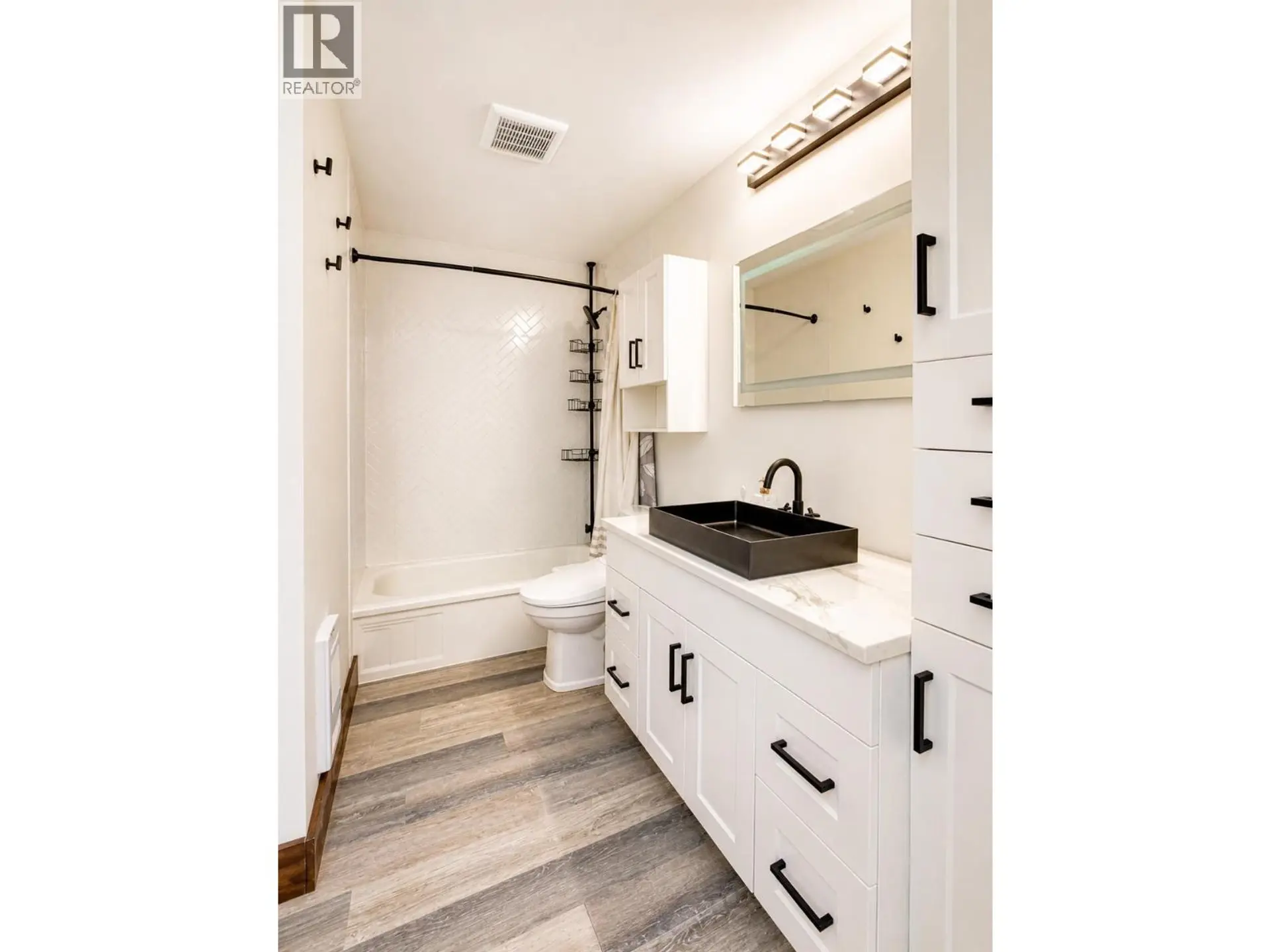 47 LILLOOET CRESCENT - Image 7
