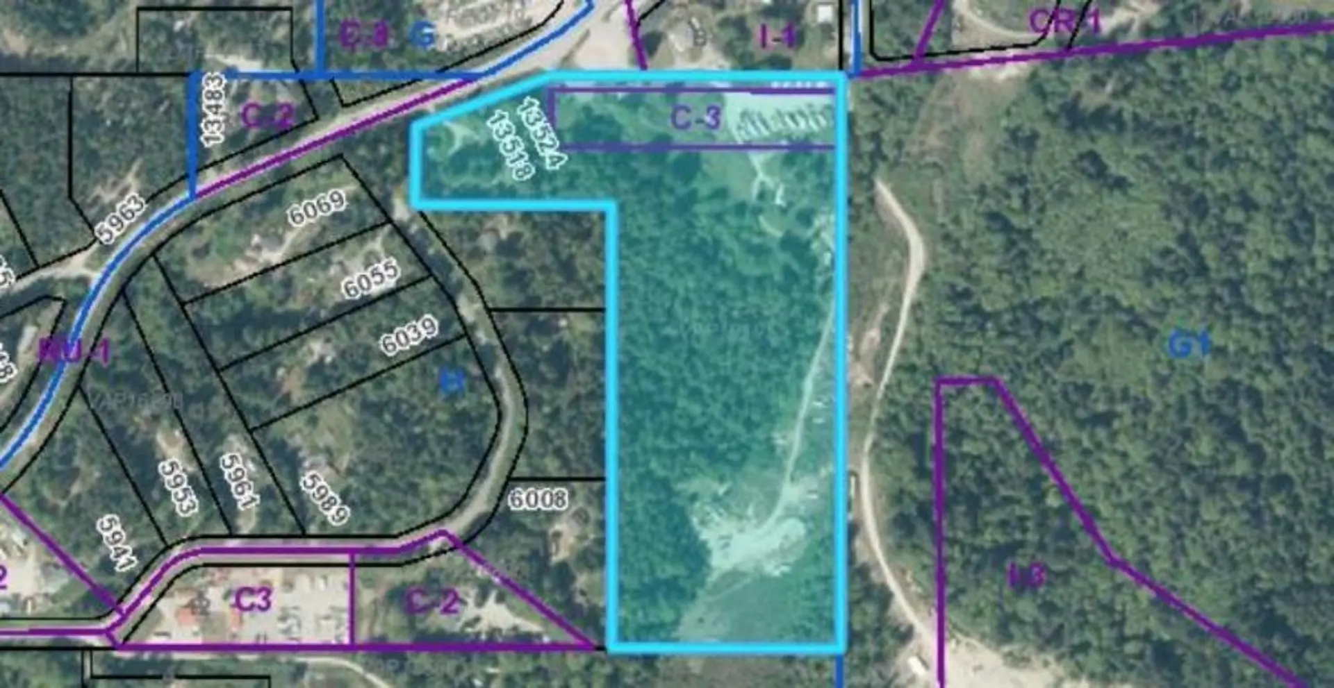 Property at 13524 Sunshine Coast Highway, Madeira Park, BC