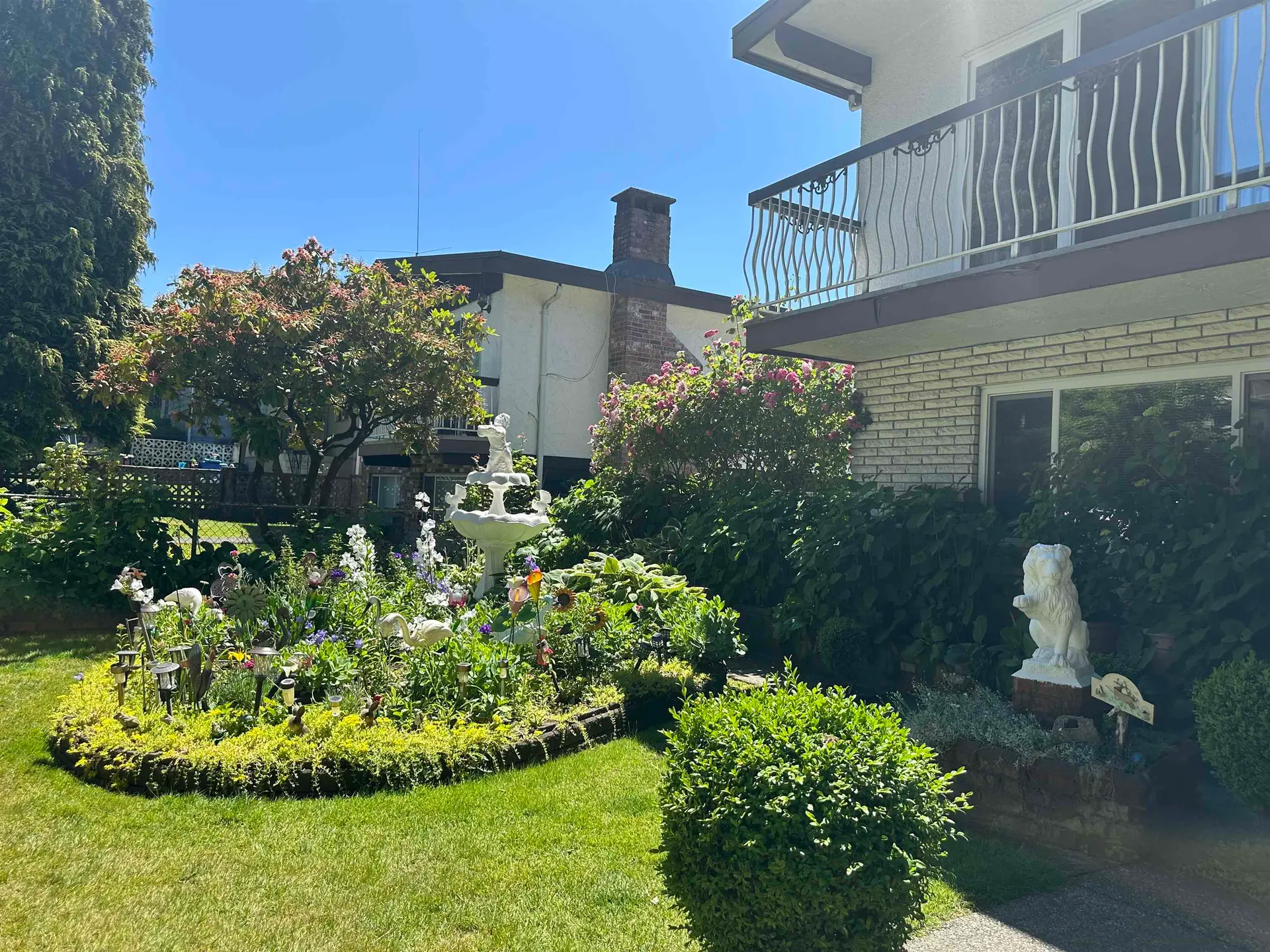 2698 Ward Street - Image 2