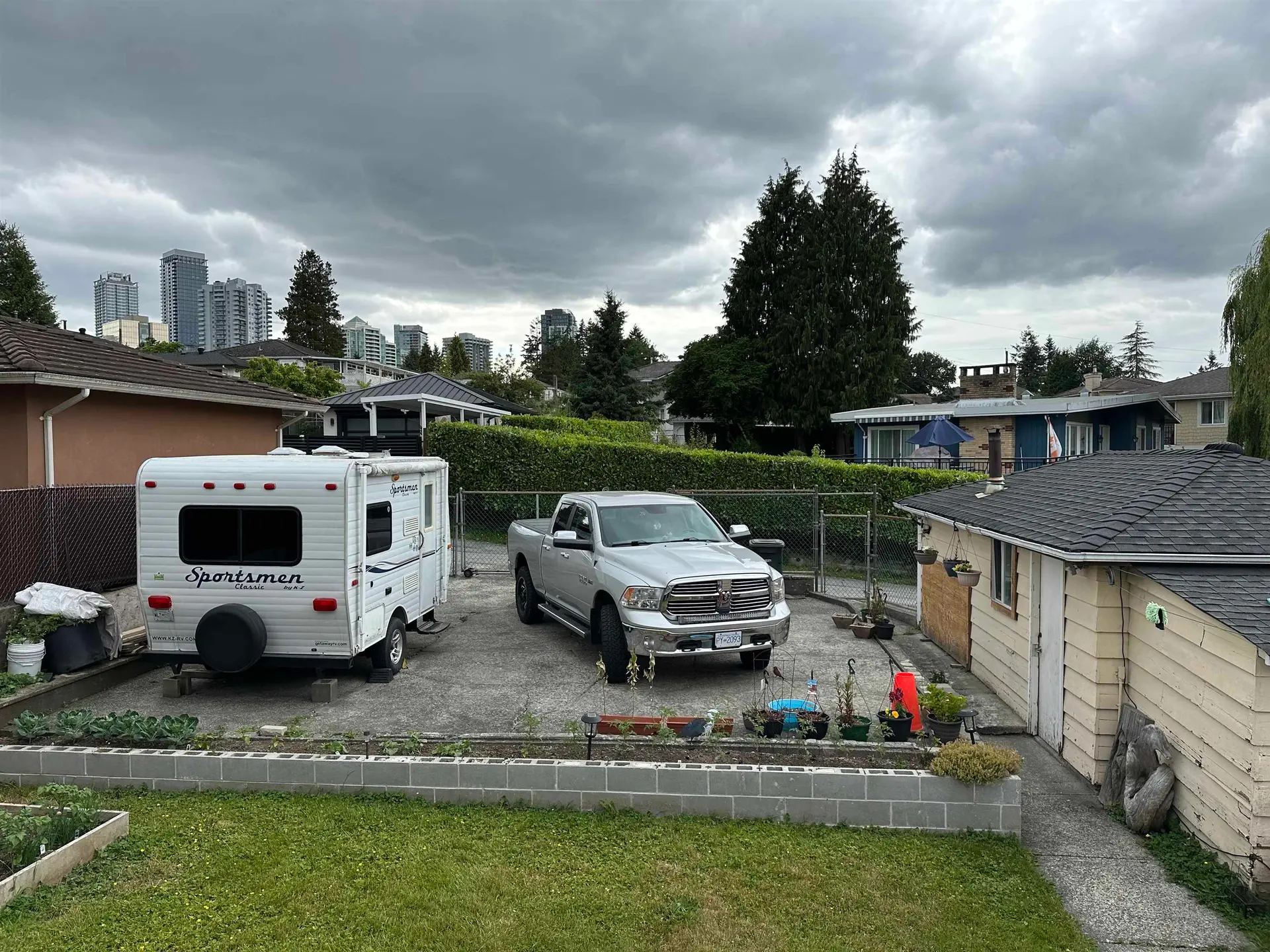 5529 Booth Avenue - Image 3