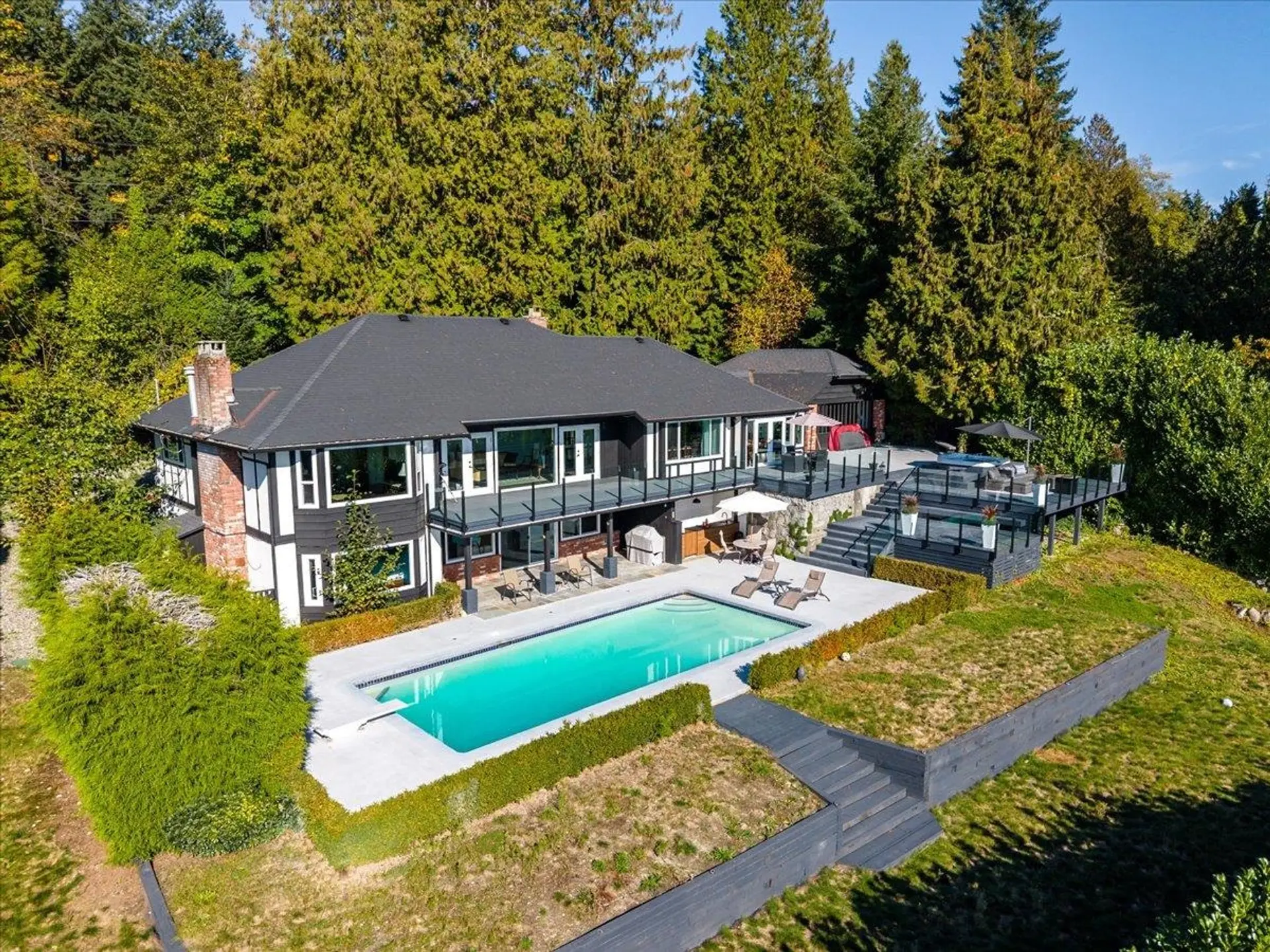 Property at 2090 26th Street, West Vancouver, BC