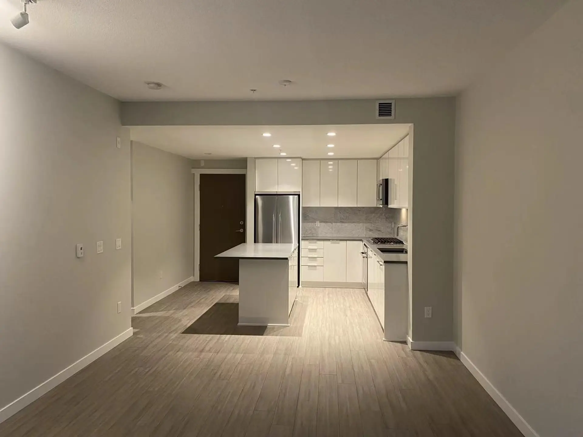 #202 2651 Library Lane - Image 4