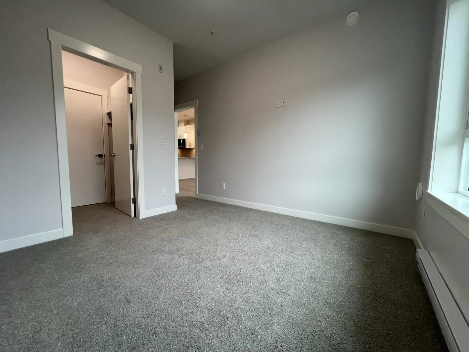 #611 33886 Pine Street - Image 9
