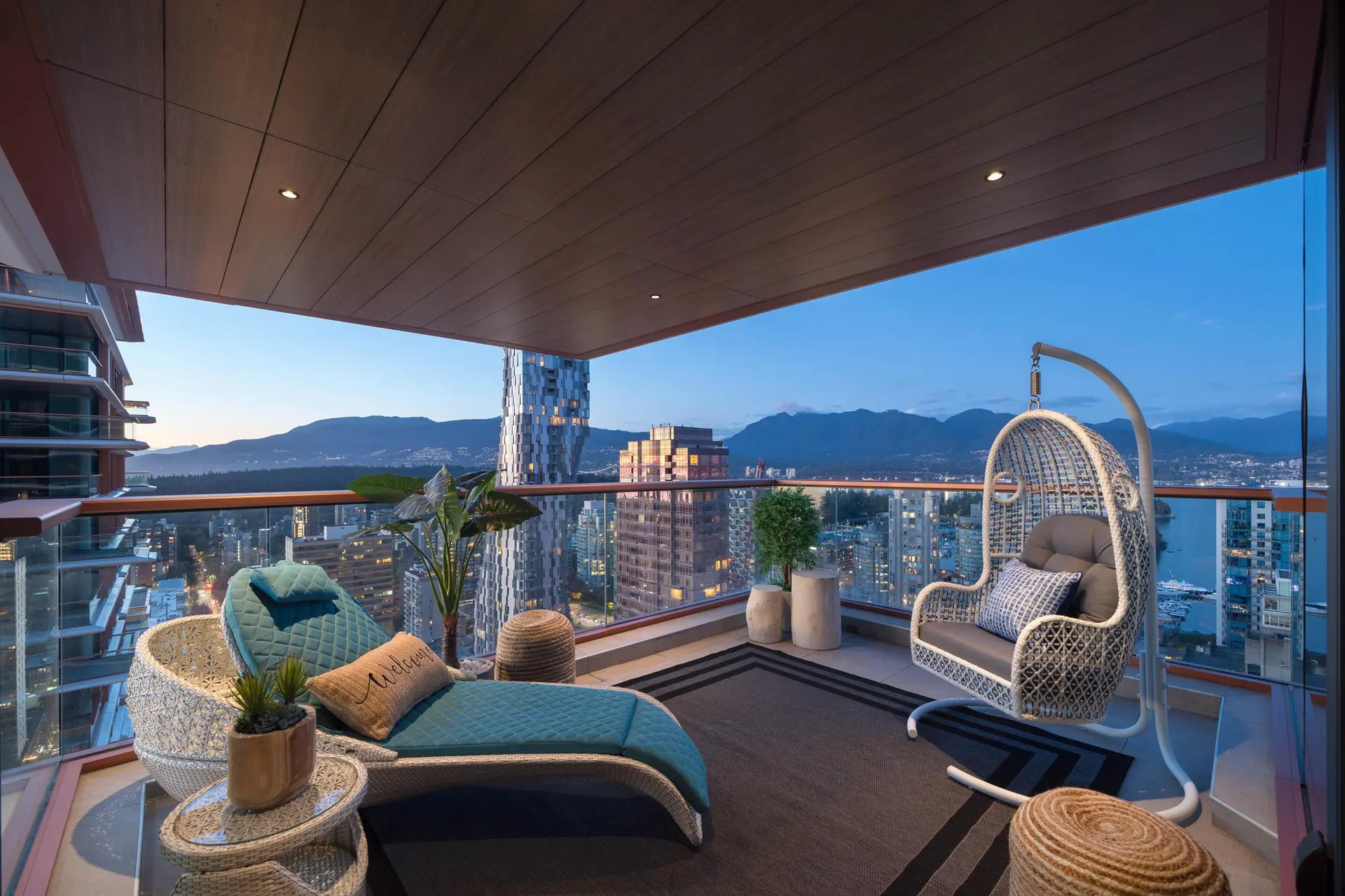 #2901 1408 Robson Street - Image 2
