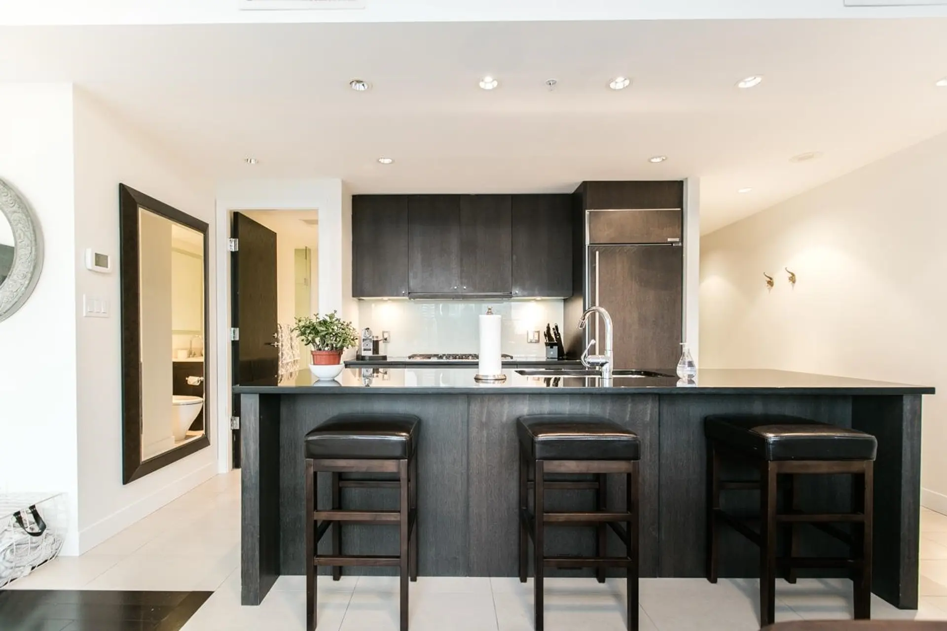 #501 1455 Howe Street - Image 10