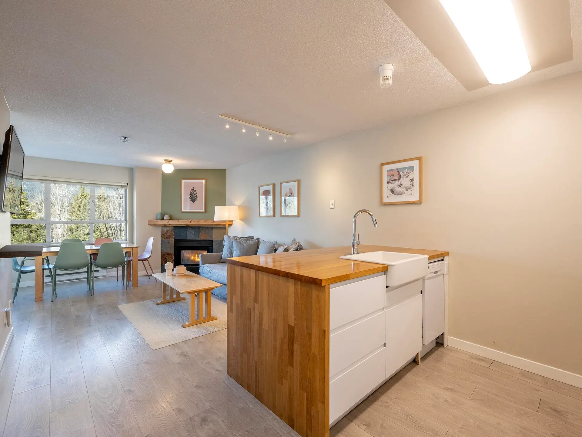 #330 4350 Lorimer Road - Image 9