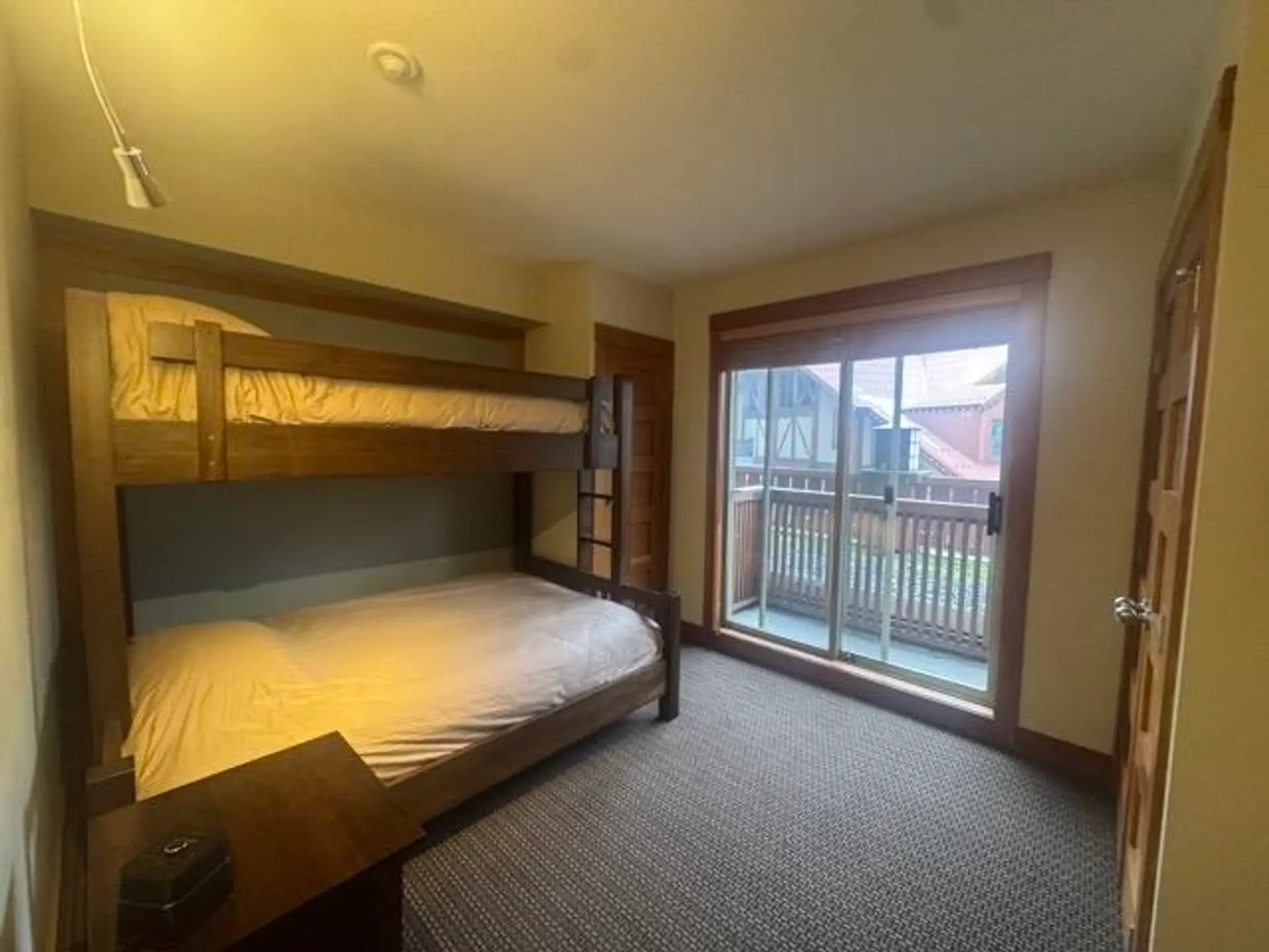 #201D 2036 London Lane - Image 6