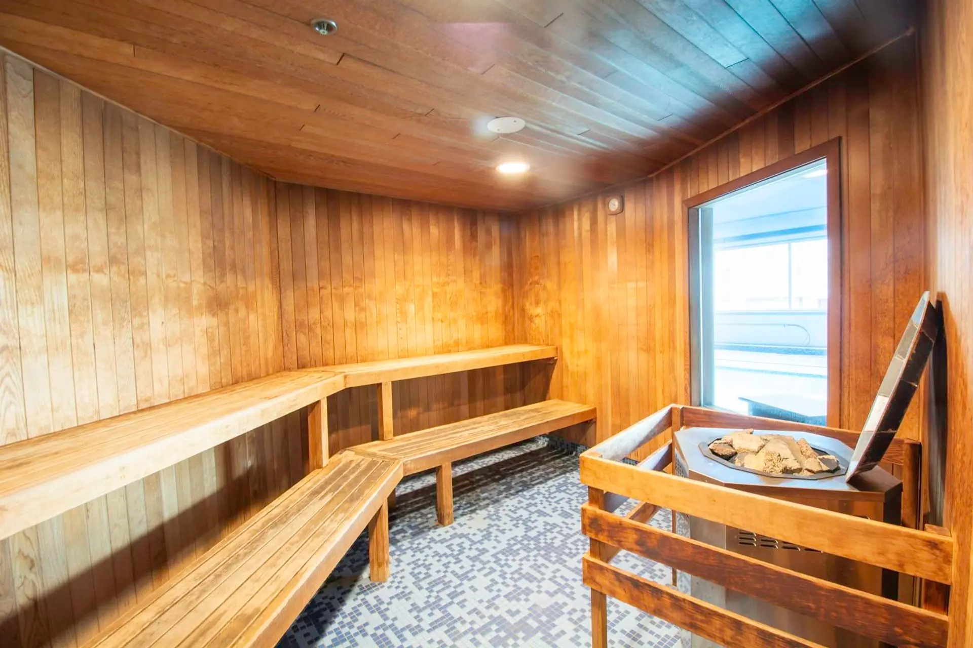 #2510 63 Keefer Place - Image 13