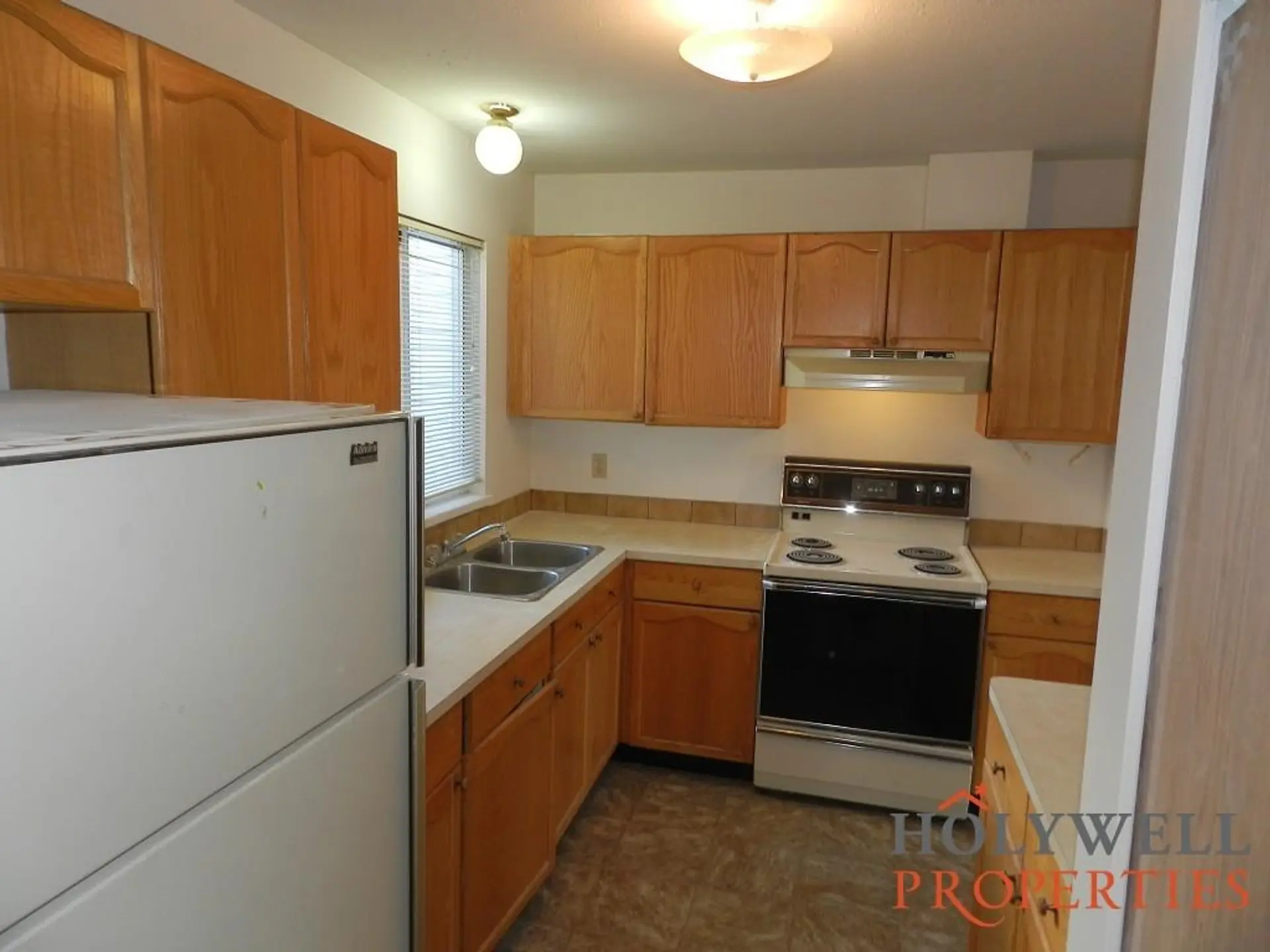 #15 765 School Road - Image 4