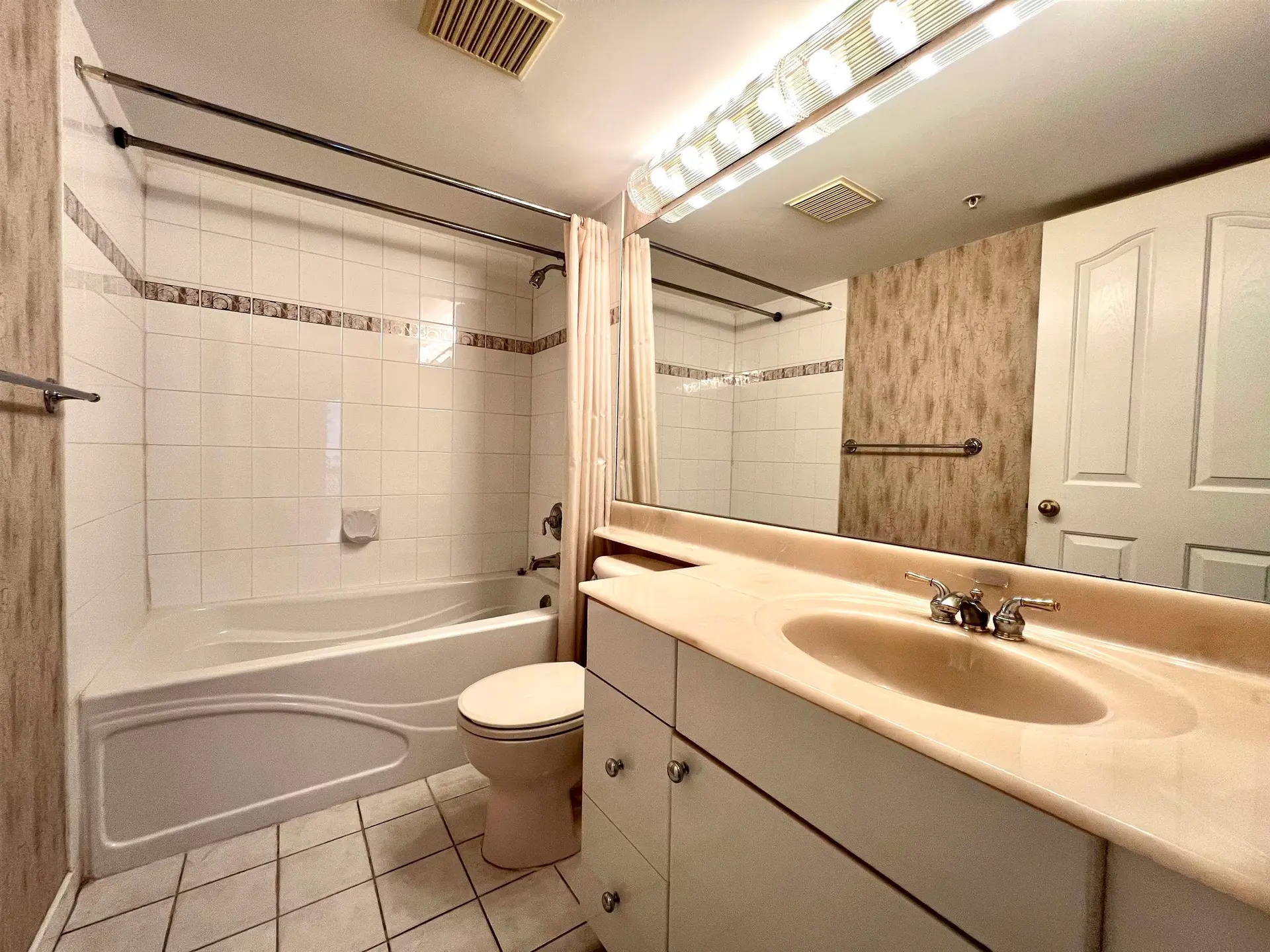 #501 8238 Saba Road - Image 13