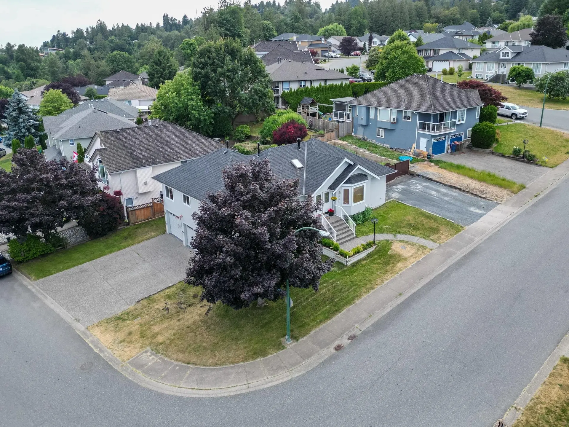 36381 Country Place - Image 2