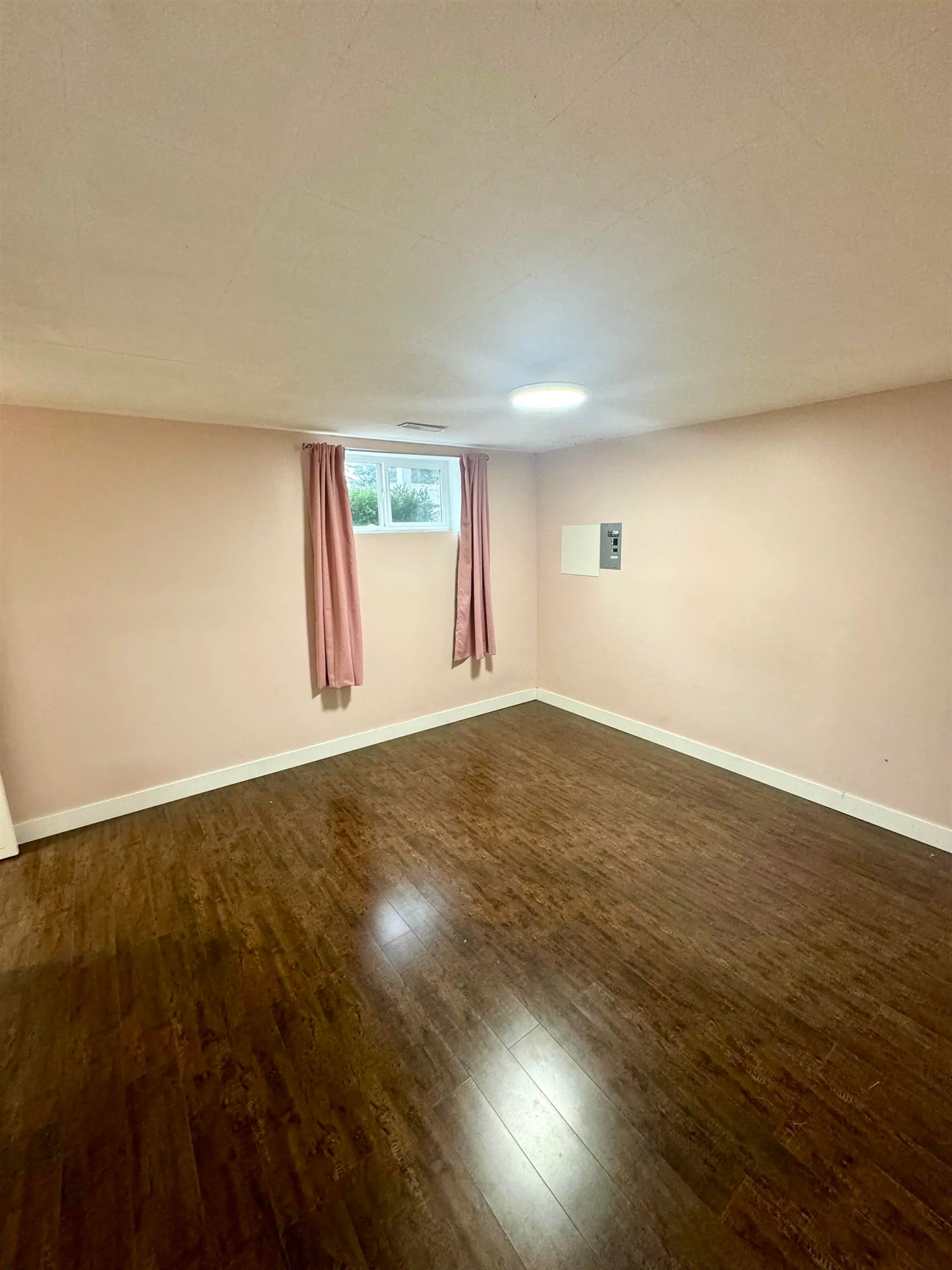 34443 York Avenue - Image 11
