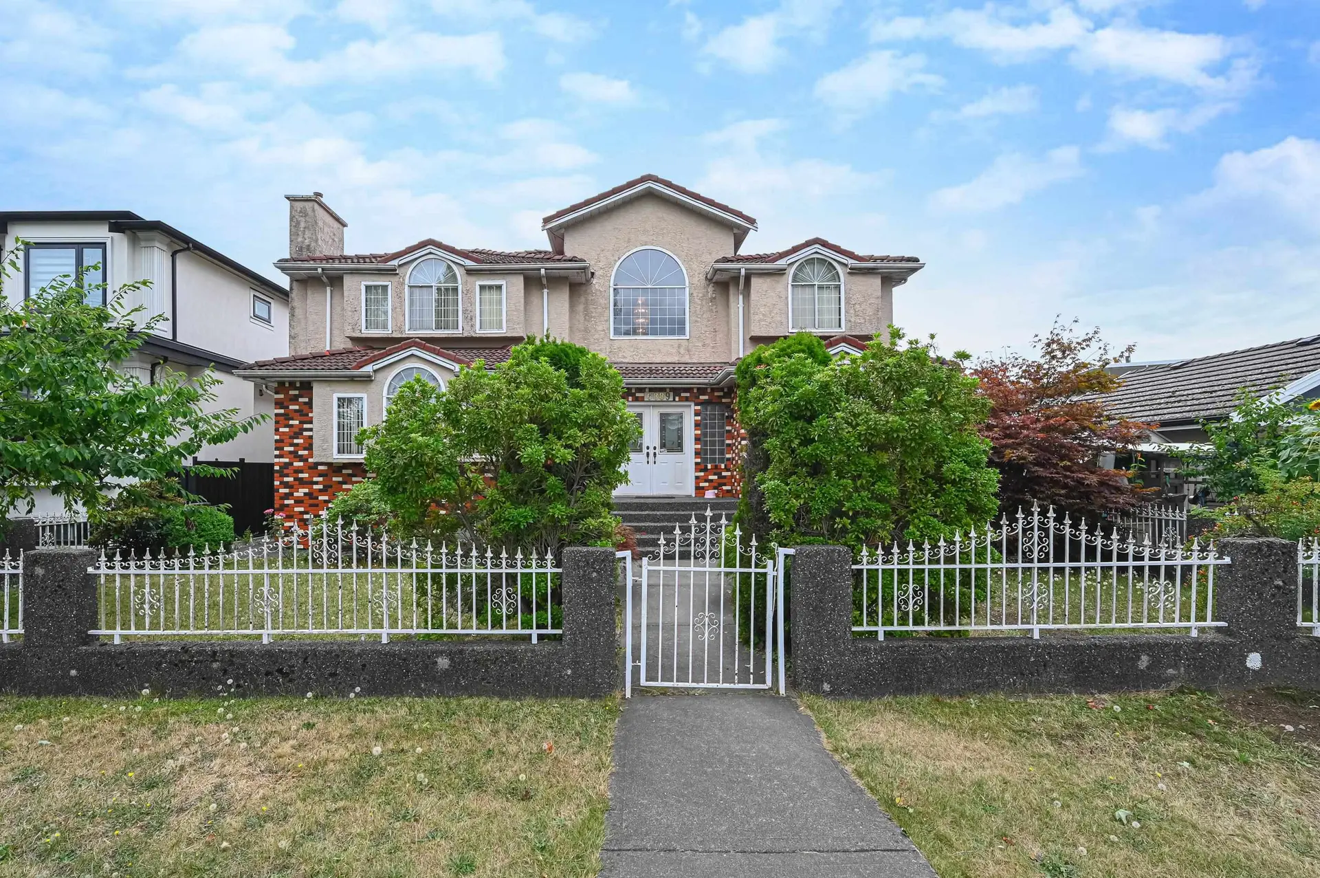 6889 Kerr Street - Image 2