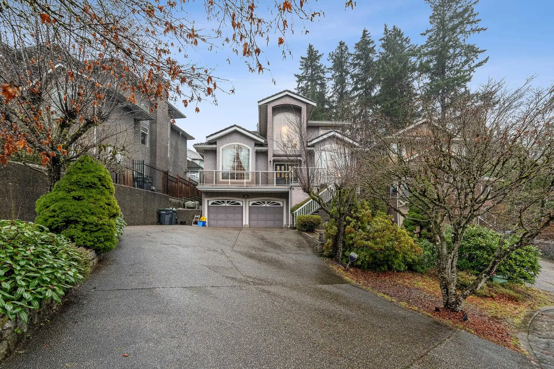 Property at 305 Sorrento Place, Coquitlam, BC