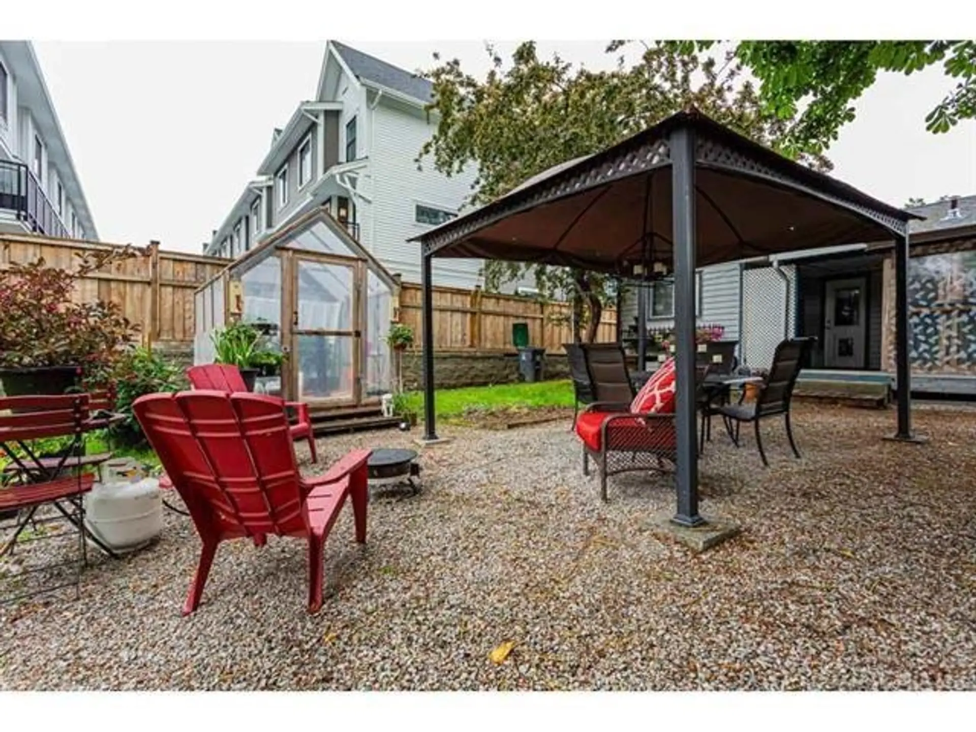 5881 176a Street - Image 17