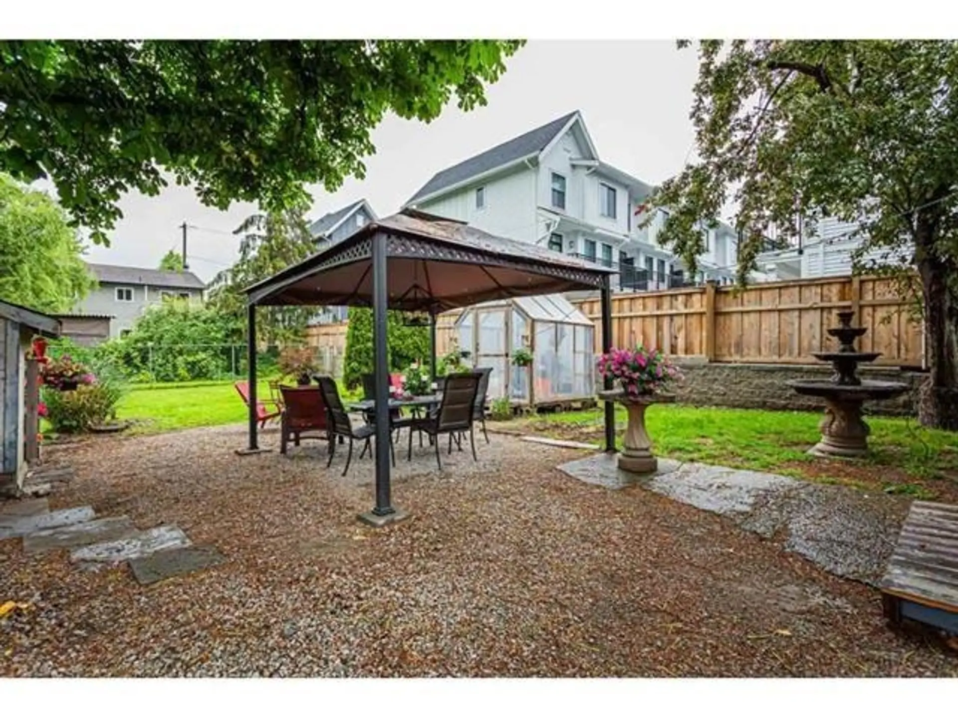 5881 176a Street - Image 16