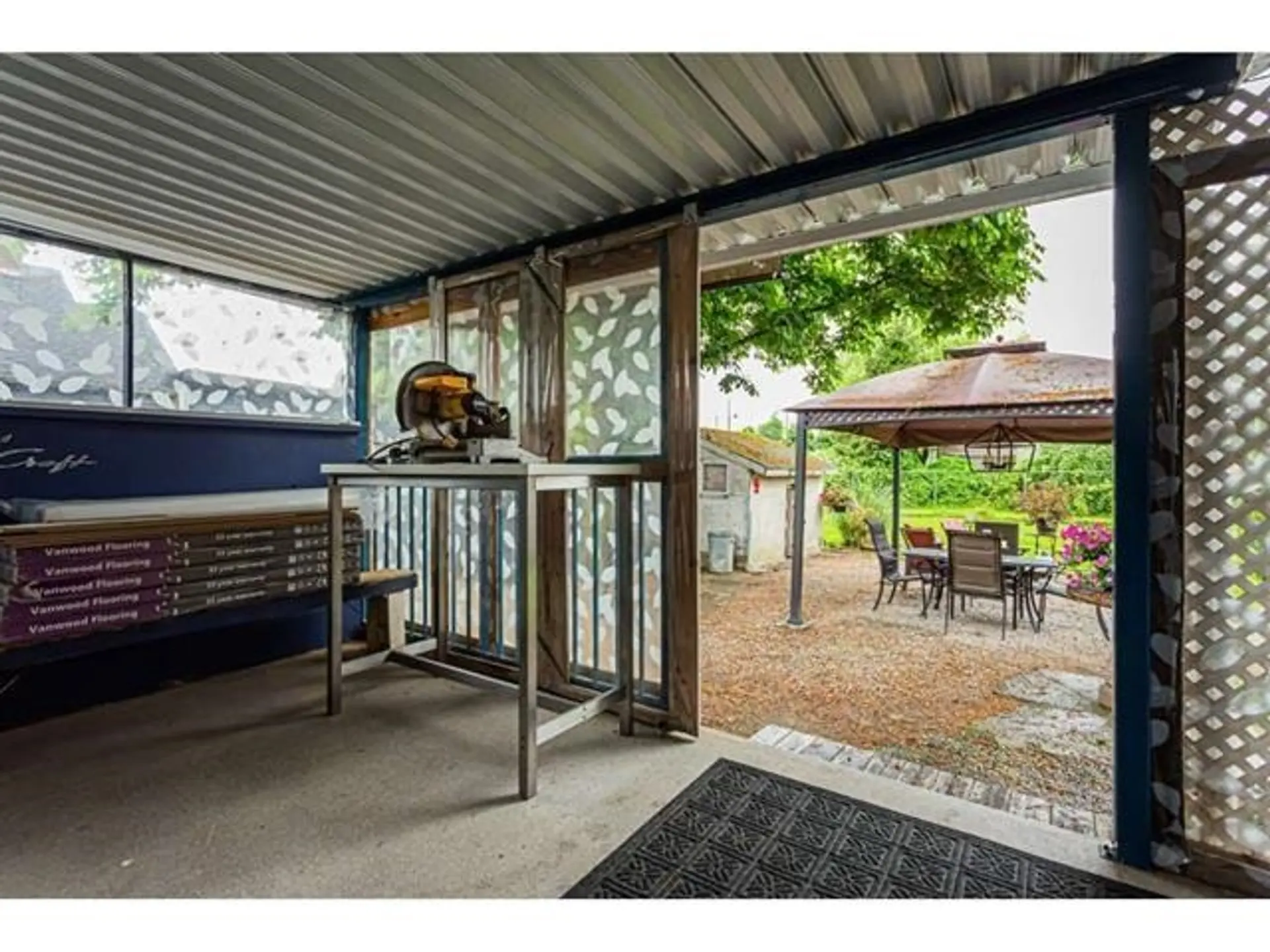 5881 176a Street - Image 14
