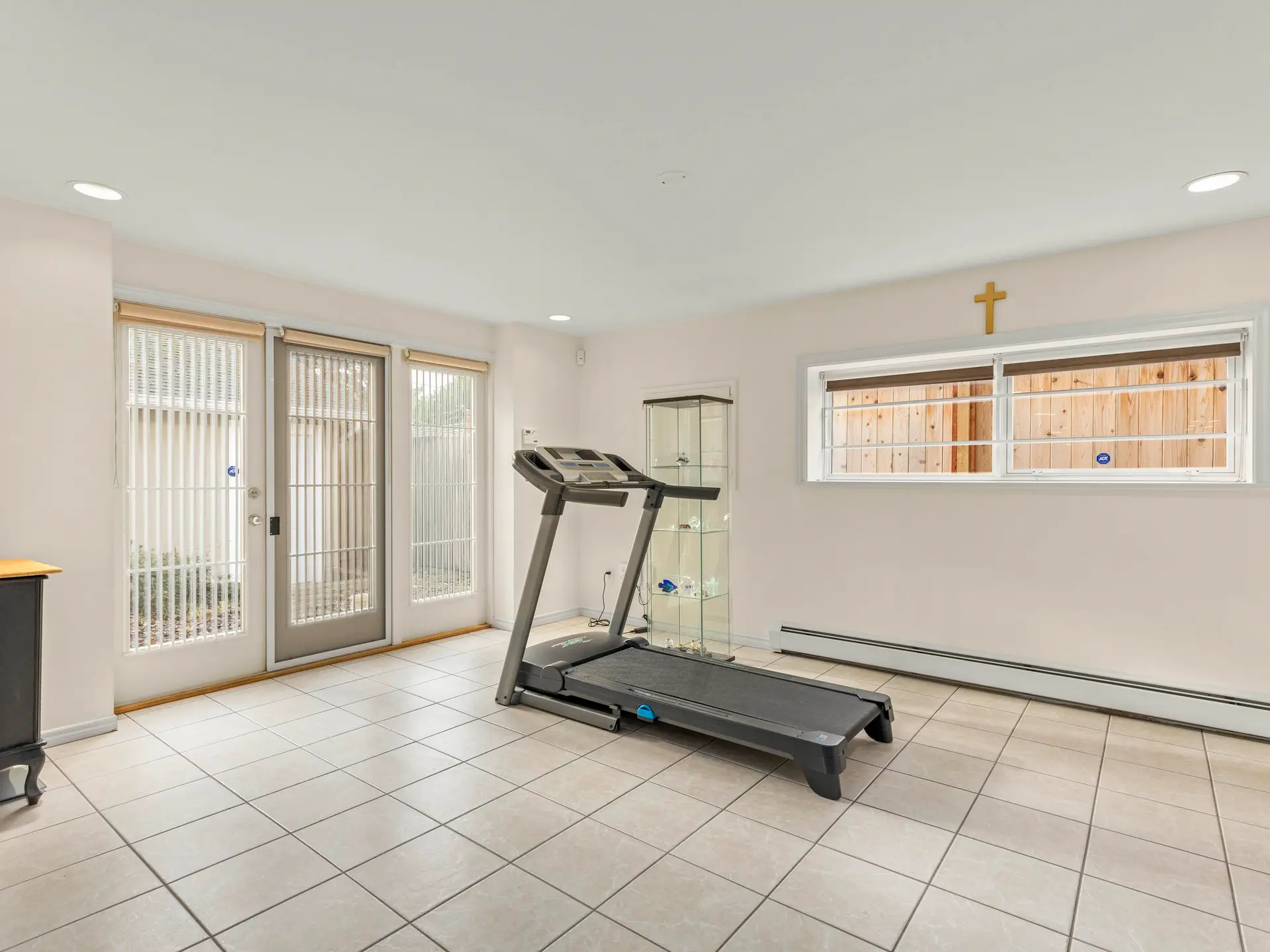 1270 W 46th Avenue - Image 16