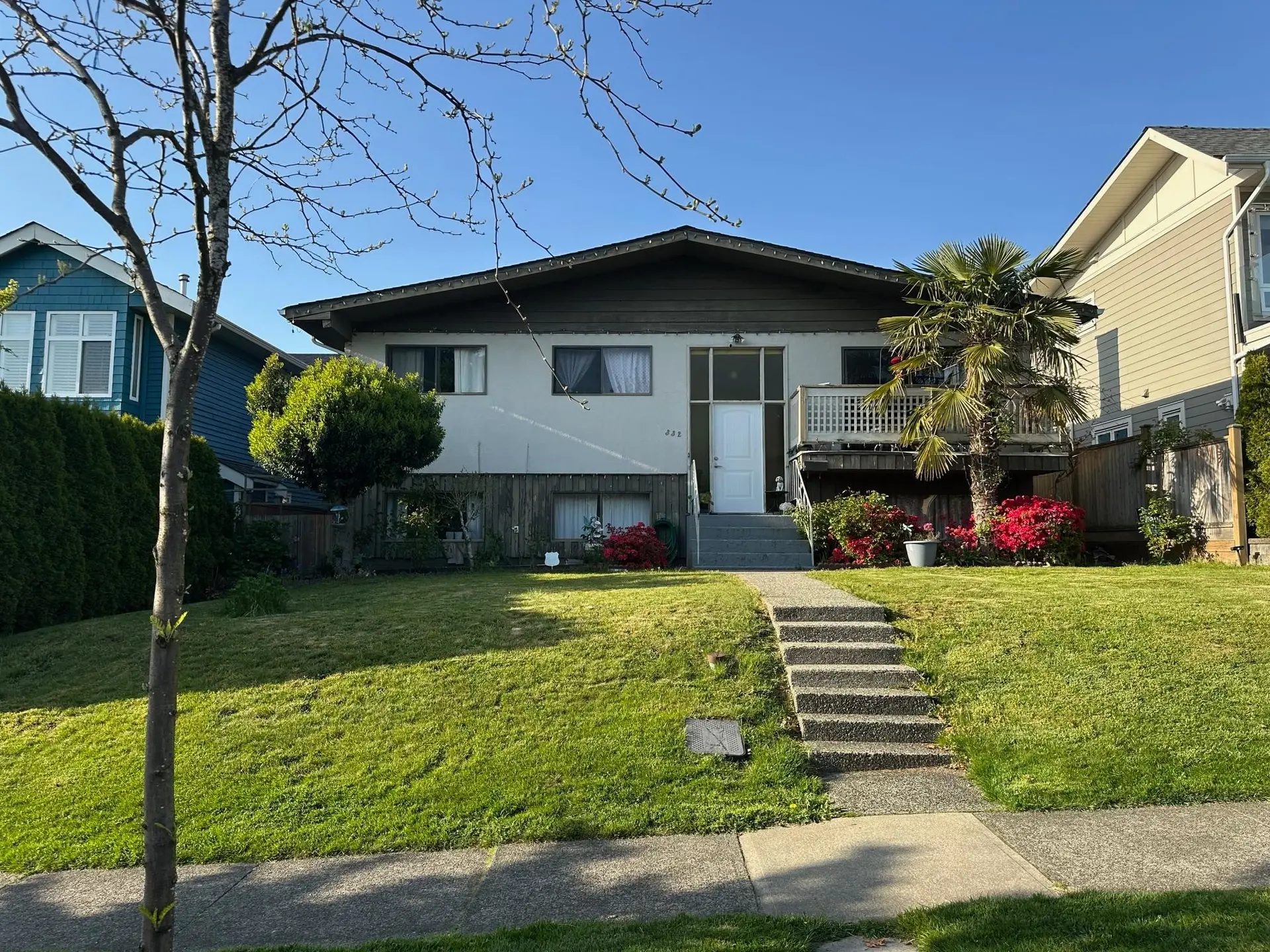 Property at 332 W 14th Street, North Vancouver, BC