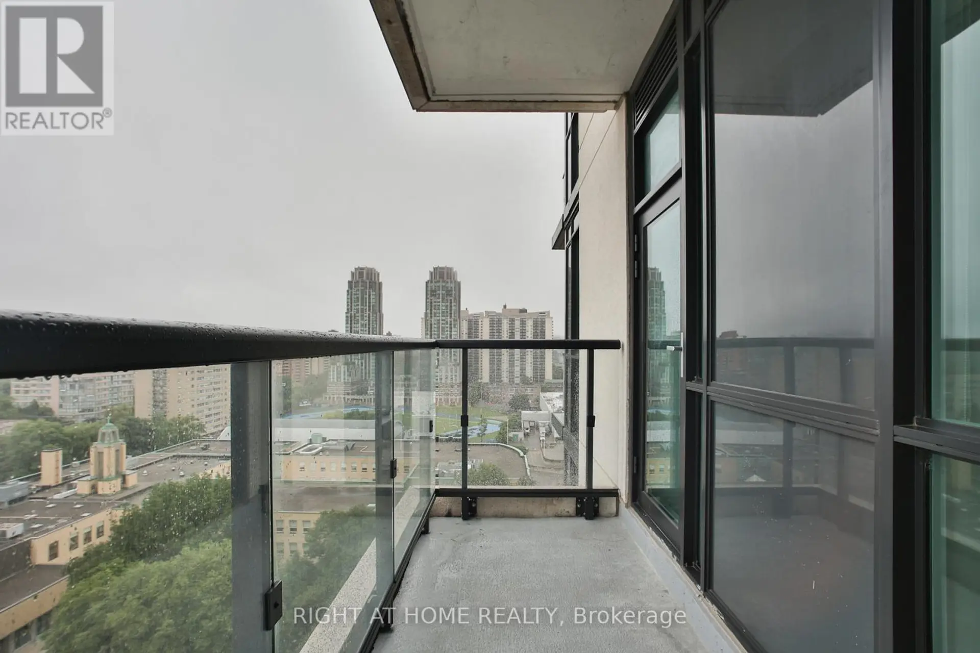 #1303 1486 BATHURST STREET - Image 9