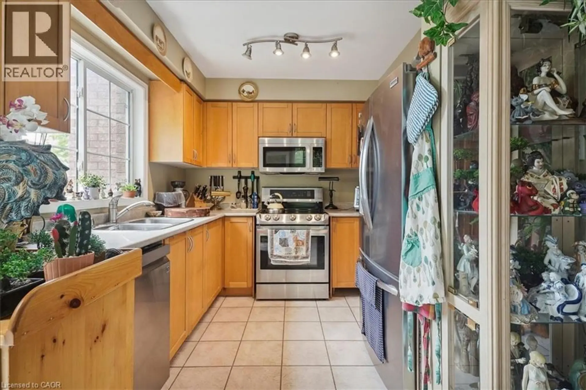 5224 THORNBURN Drive - Image 6