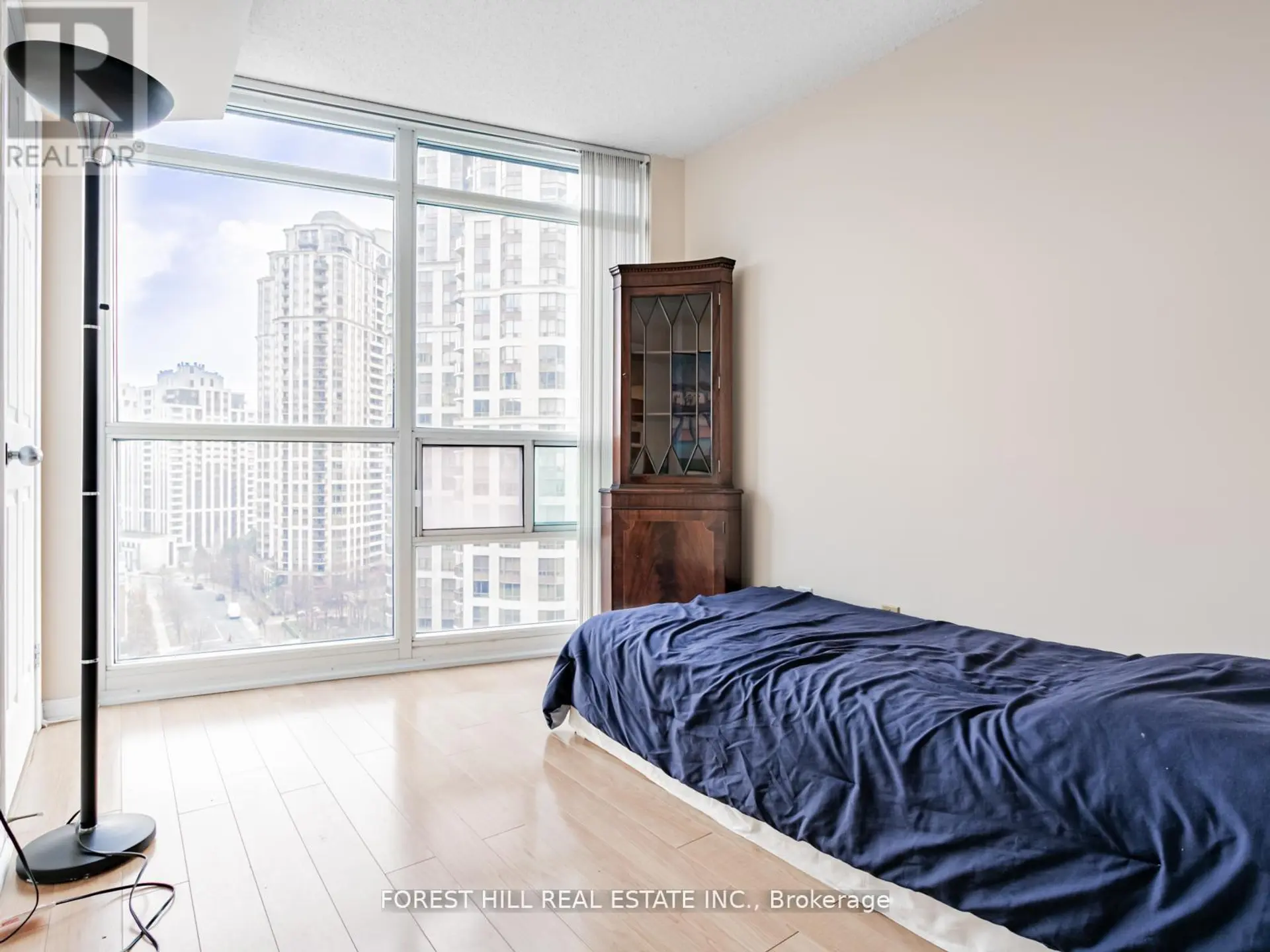 #1501 30 HARRISON GARDEN BOULEVARD - Image 11