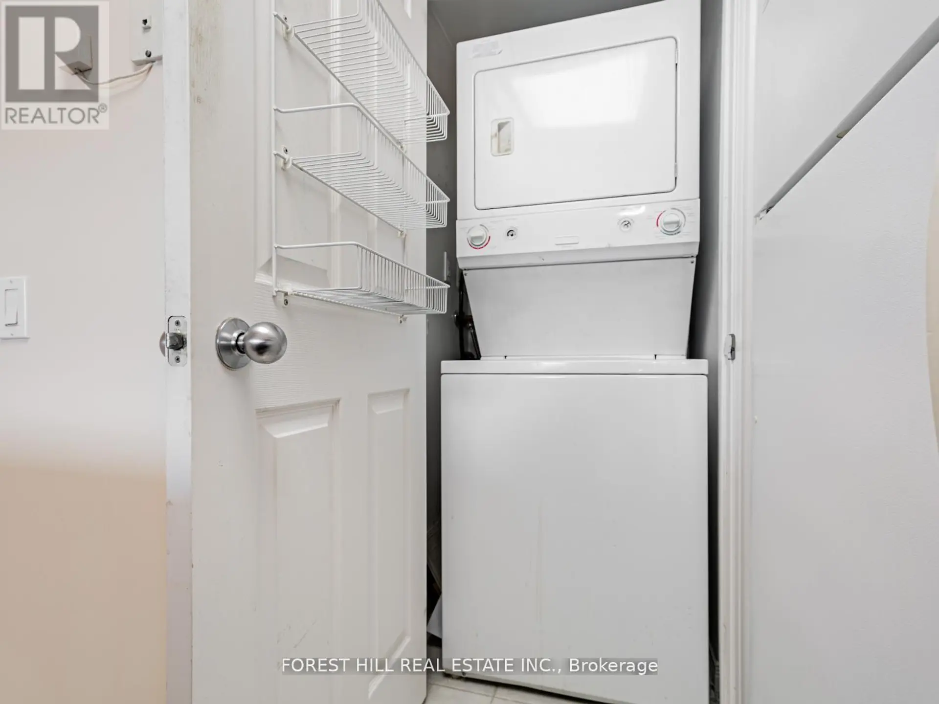 #1501 30 HARRISON GARDEN BOULEVARD - Image 5