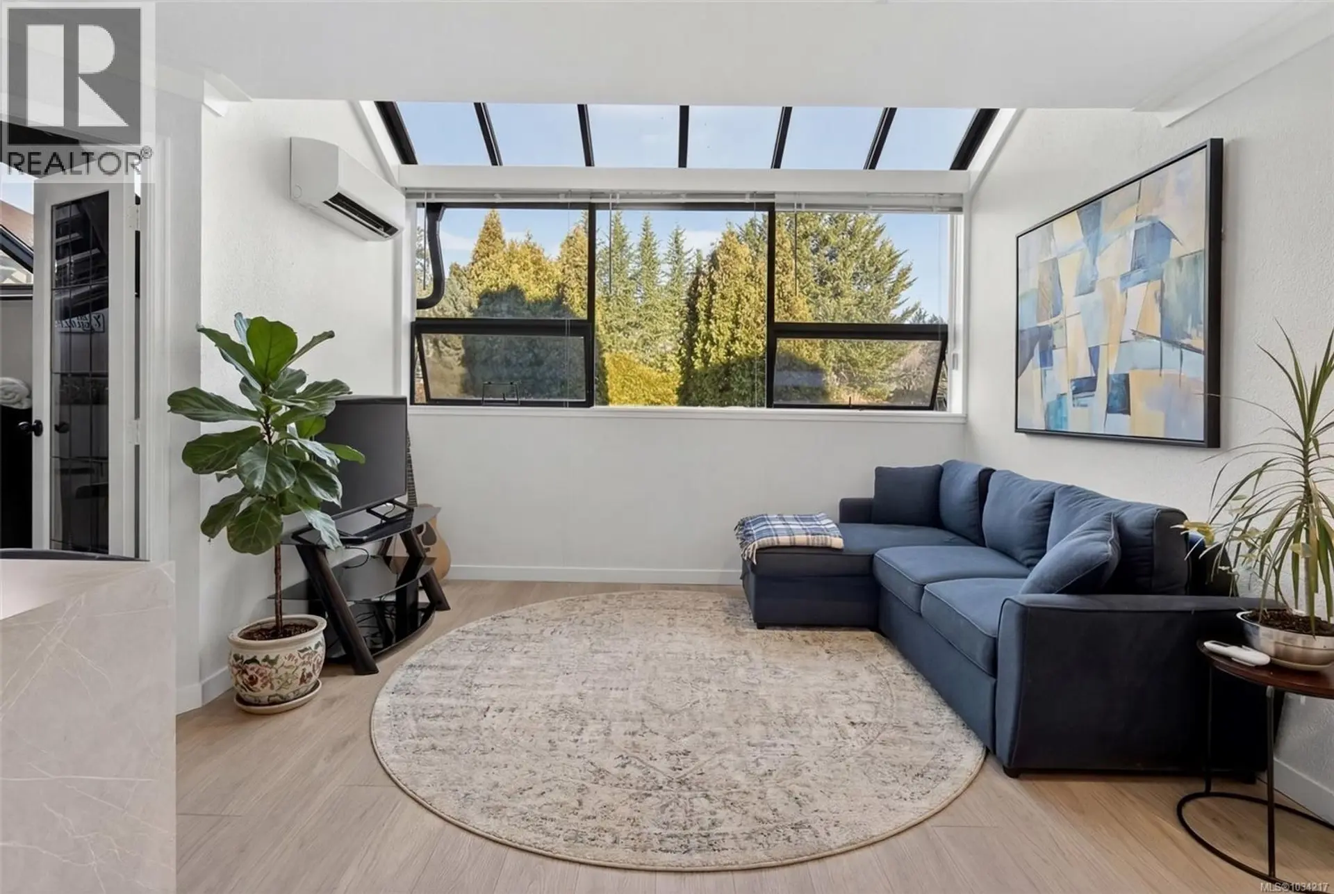 Property at #550B 4678 Elk Lake Dr, Saanich, BC