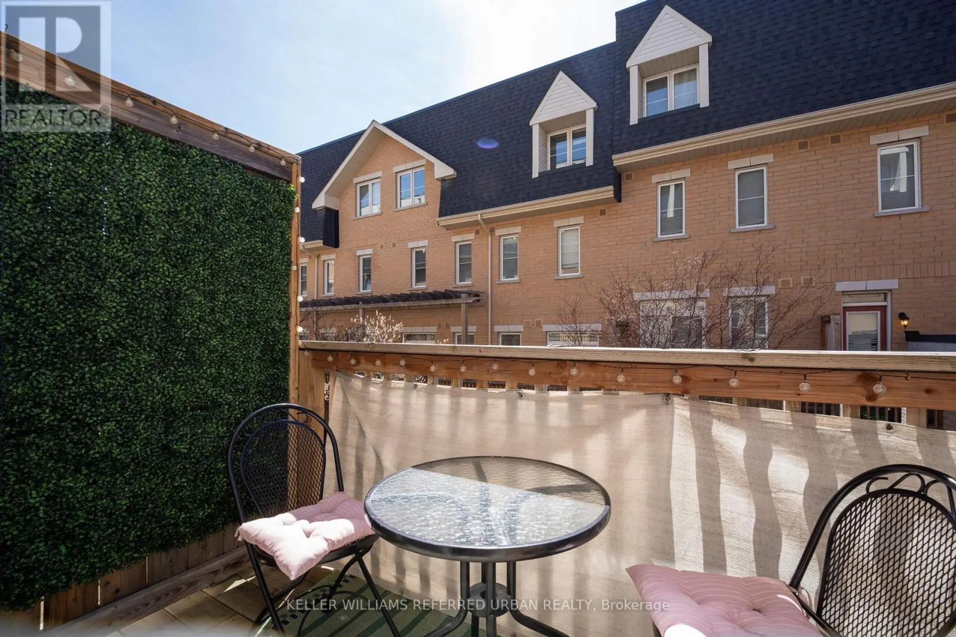 #241 390 HOPEWELL AVENUE - Image 13