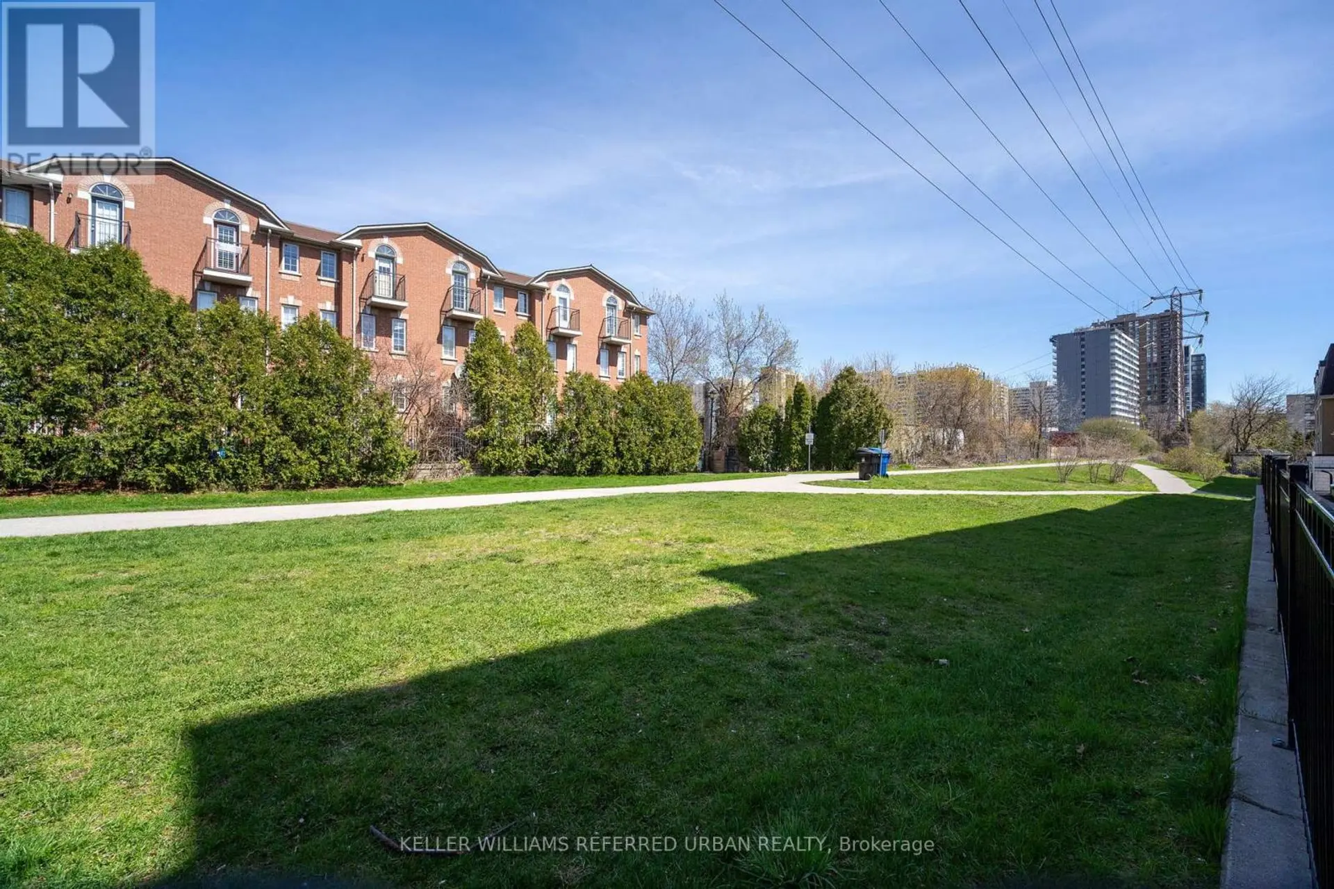 #241 390 HOPEWELL AVENUE - Image 14