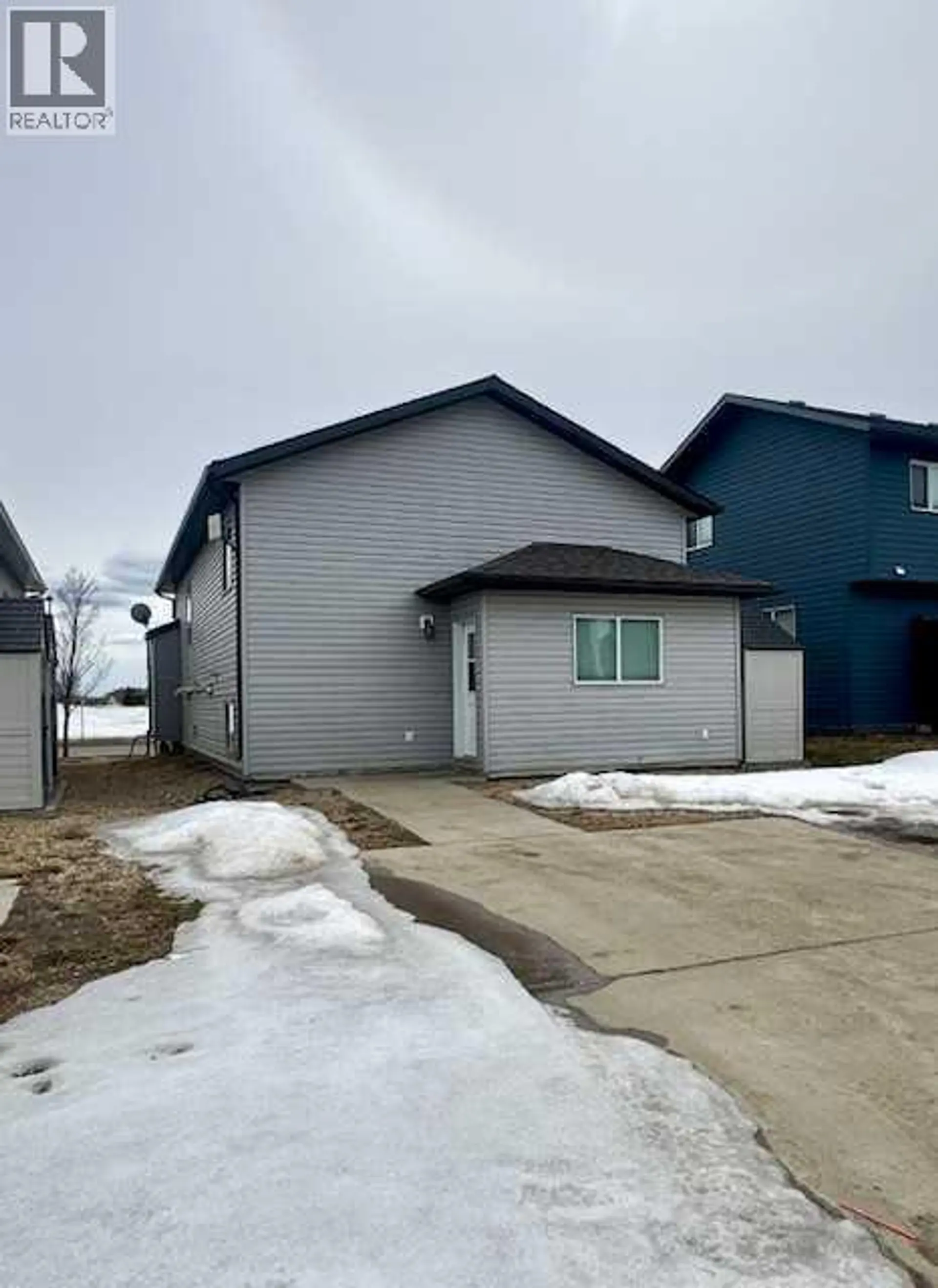 7502 114 Street - Image 2
