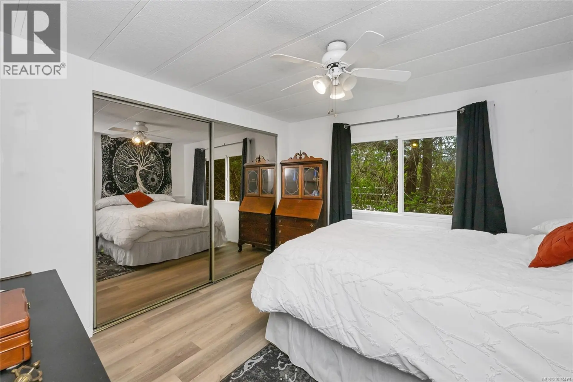 #4 1498 Admirals Rd - Image 8
