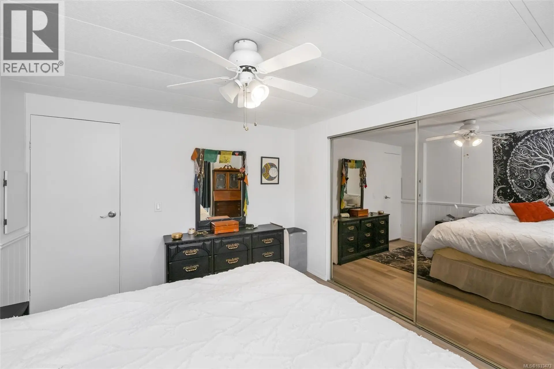 #4 1498 Admirals Rd - Image 10