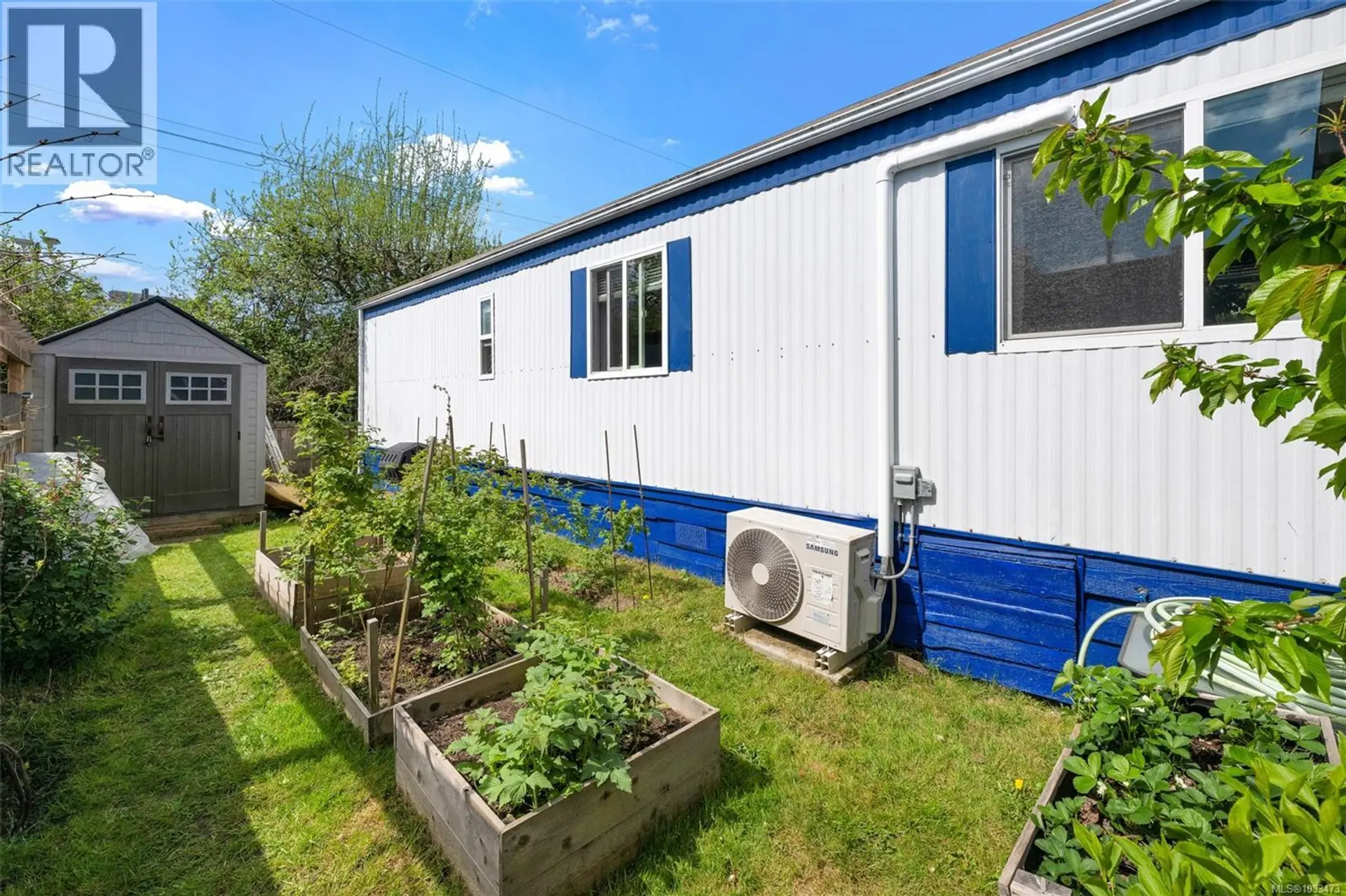 #4 1498 Admirals Rd - Image 16