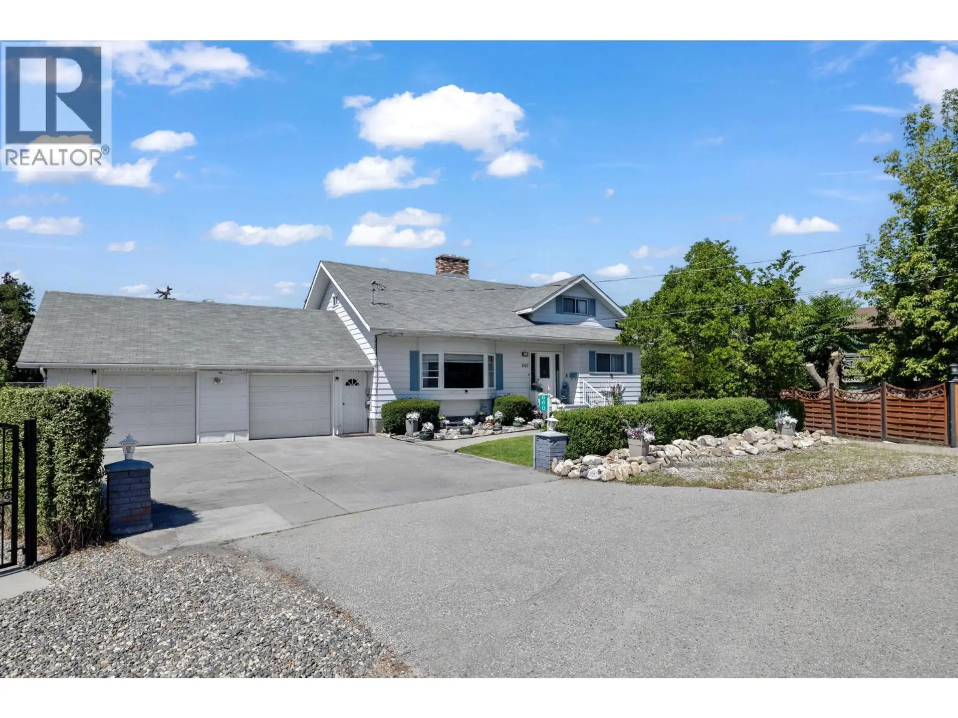 Property at 660 Sparrow Road, Kelowna, BC