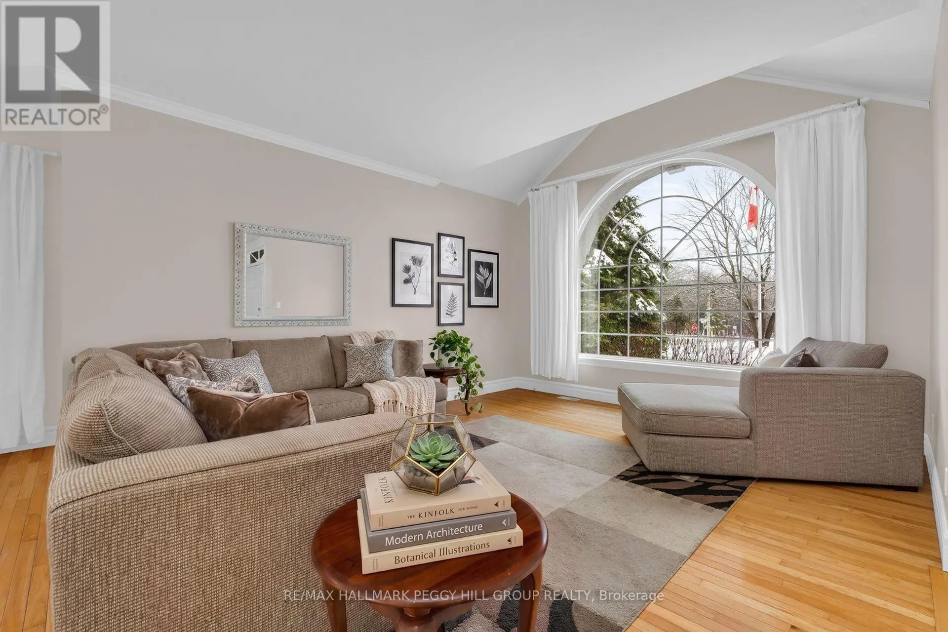 45 BRULE STREET - Image 2