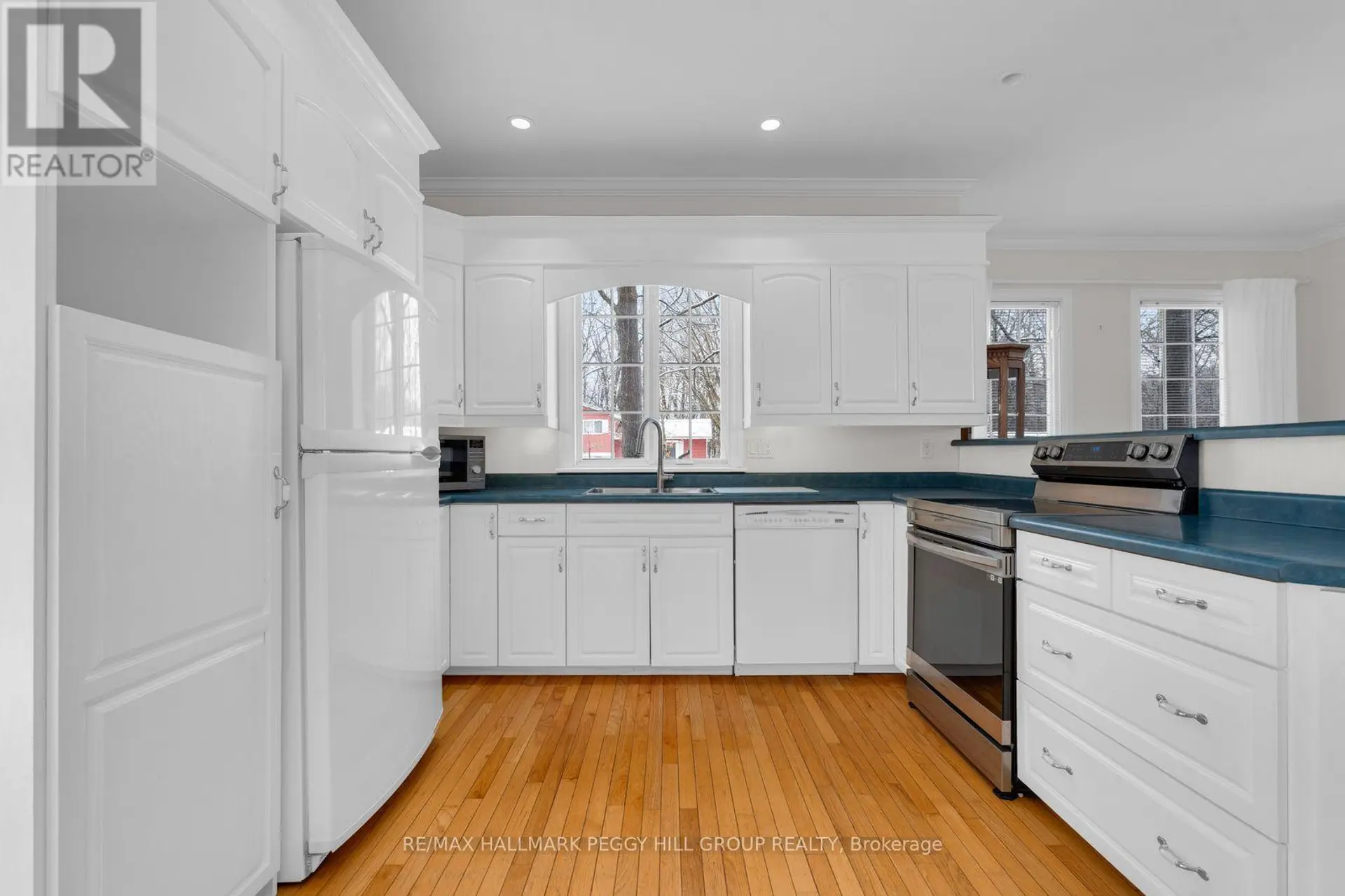 45 BRULE STREET - Image 4