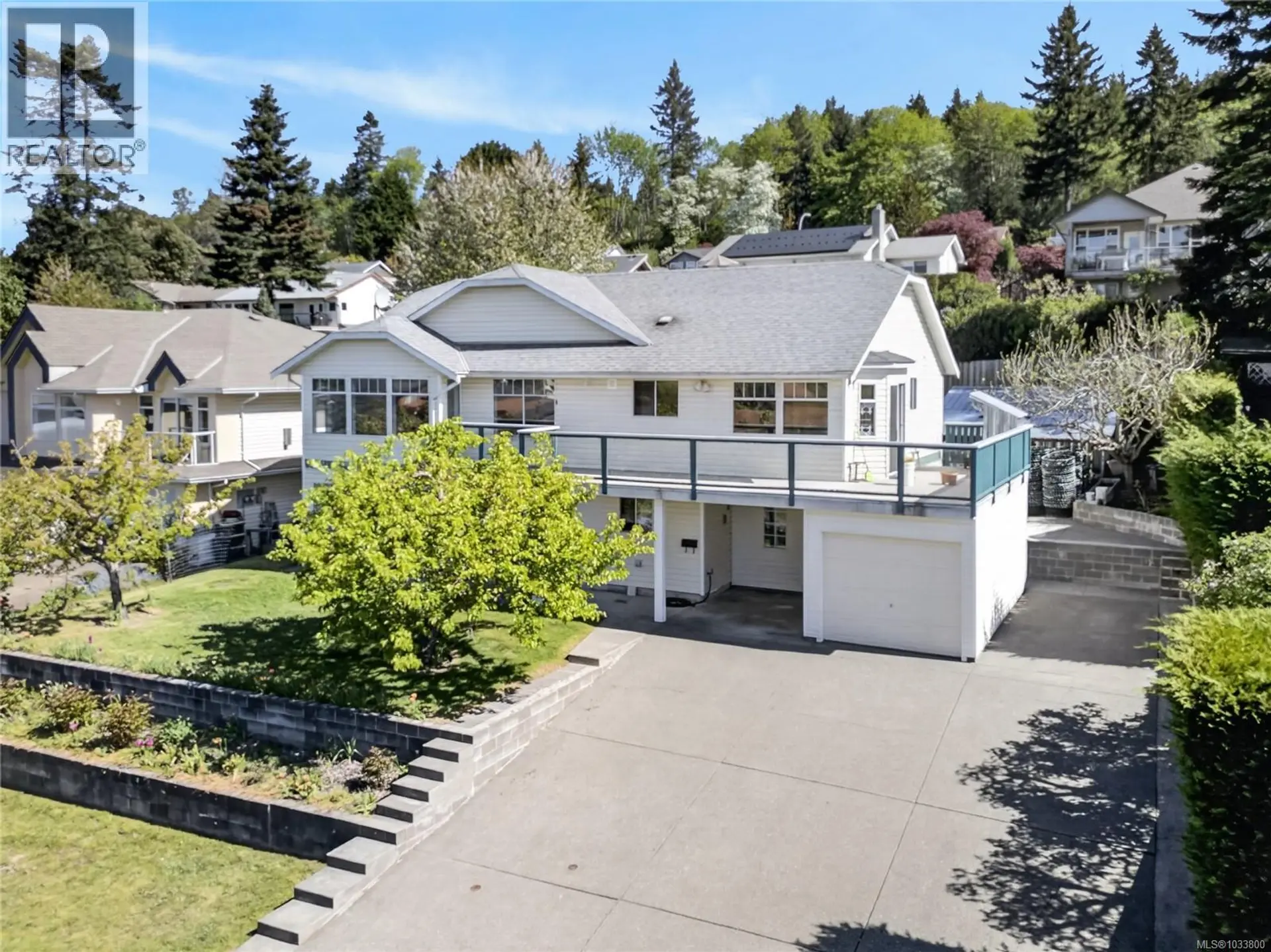 Property at 365 Panorama Cres, Courtenay, BC