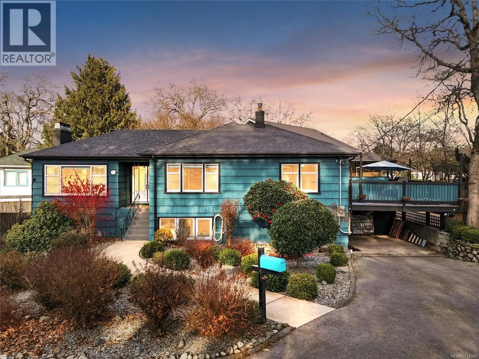 Property at 3771 Winston Cres, Saanich, BC