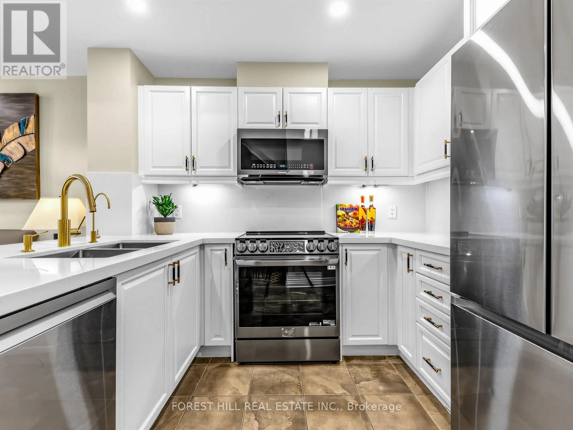 #51 8 BRIGHTON PLACE - Image 7