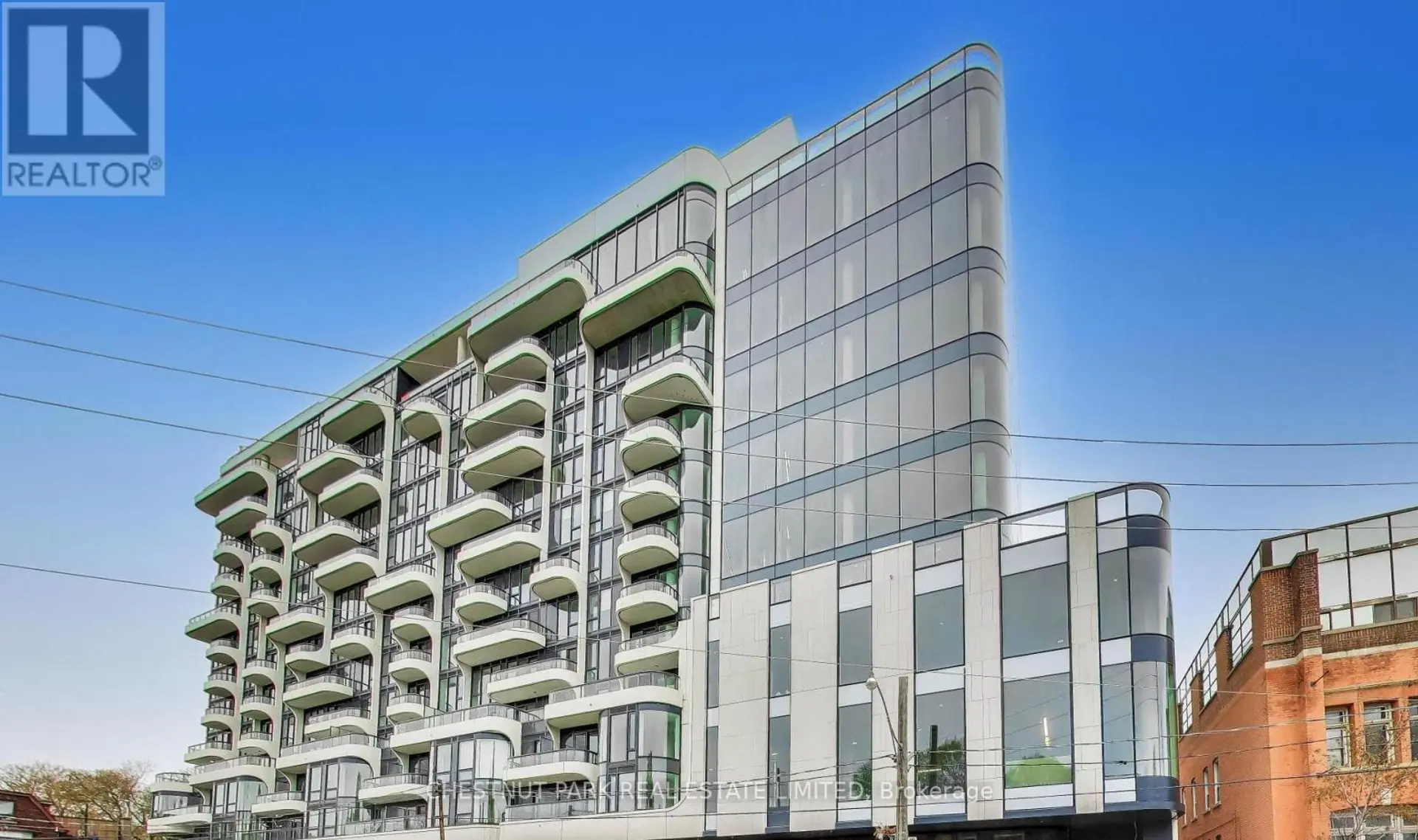 #901 328 DUPONT STREET - Image 1