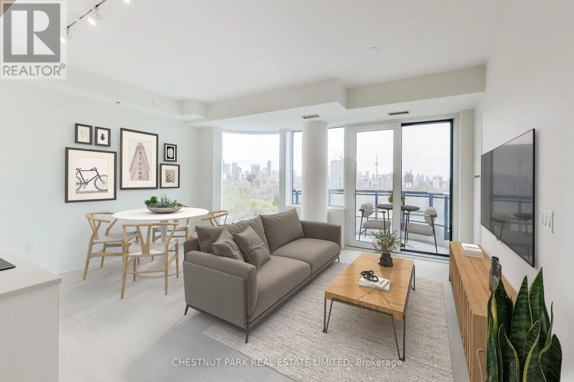 #901 328 DUPONT STREET - Image 3