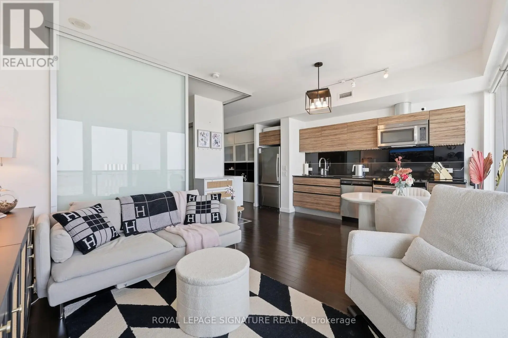 #2805 390 CHERRY STREET - Image 6